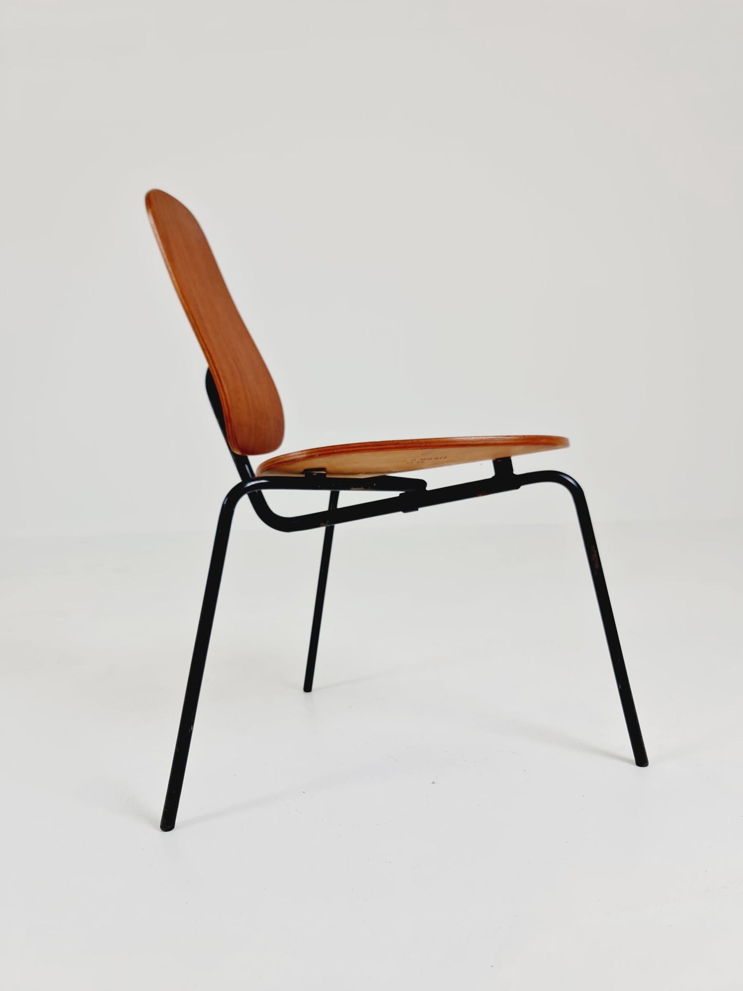 Vintage Mid Century German tripod Chair Teak by Mauser 1960s,