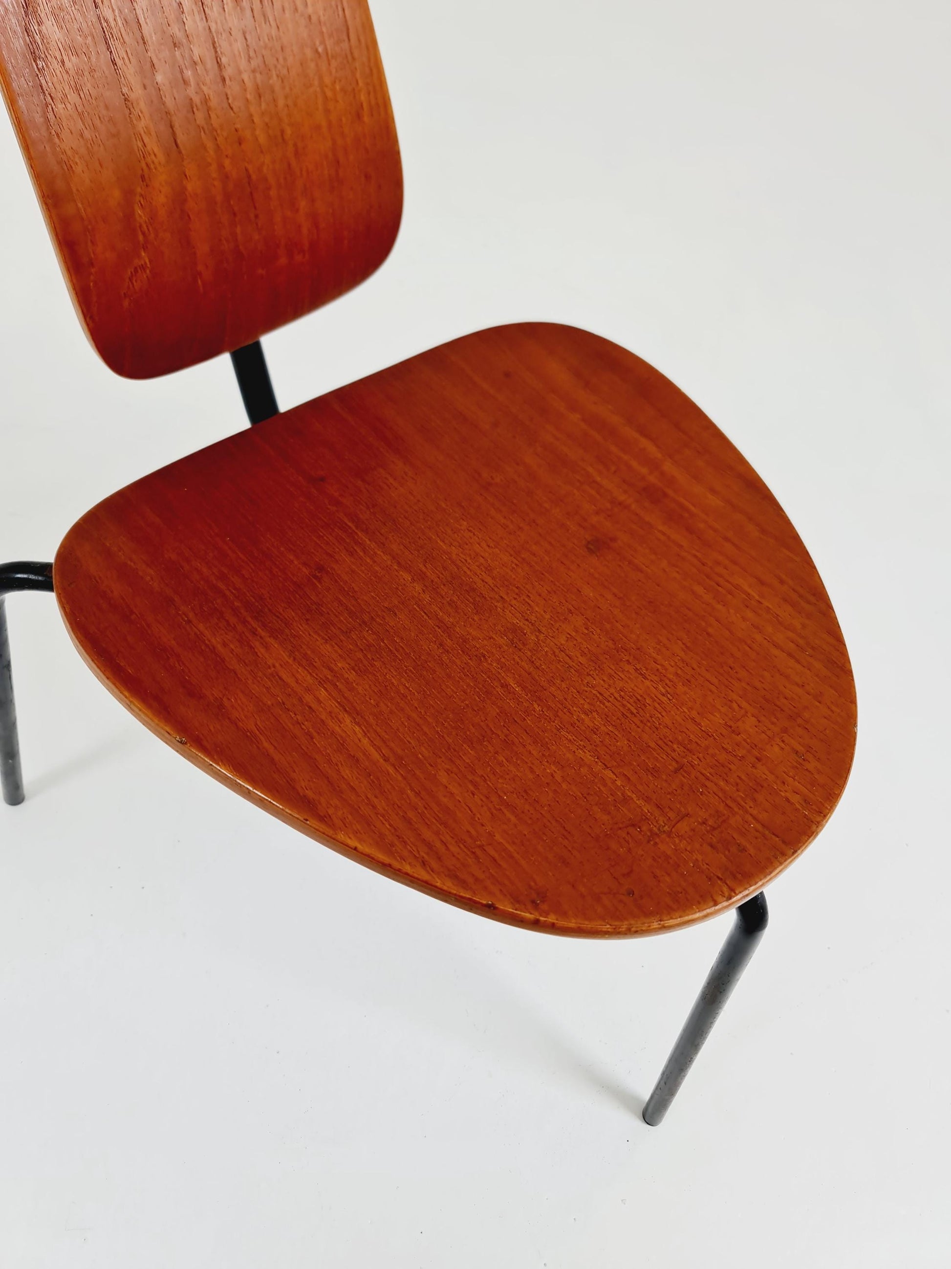 Vintage Mid Century German tripod Chair Teak by Mauser 1960s,