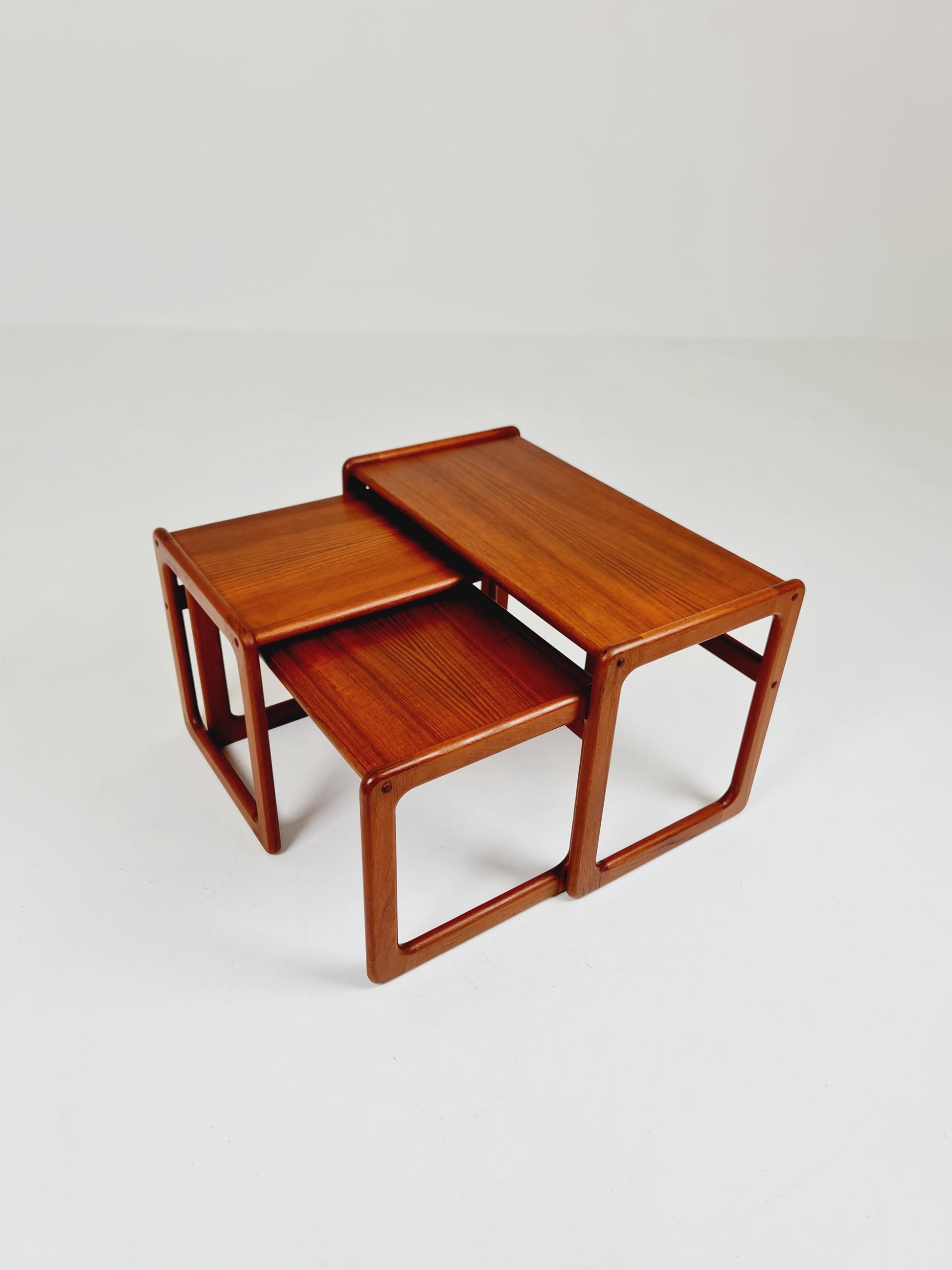 Midcentury danish Solid teak nesting tables/ side tables by Salin Möbler, 1960s
