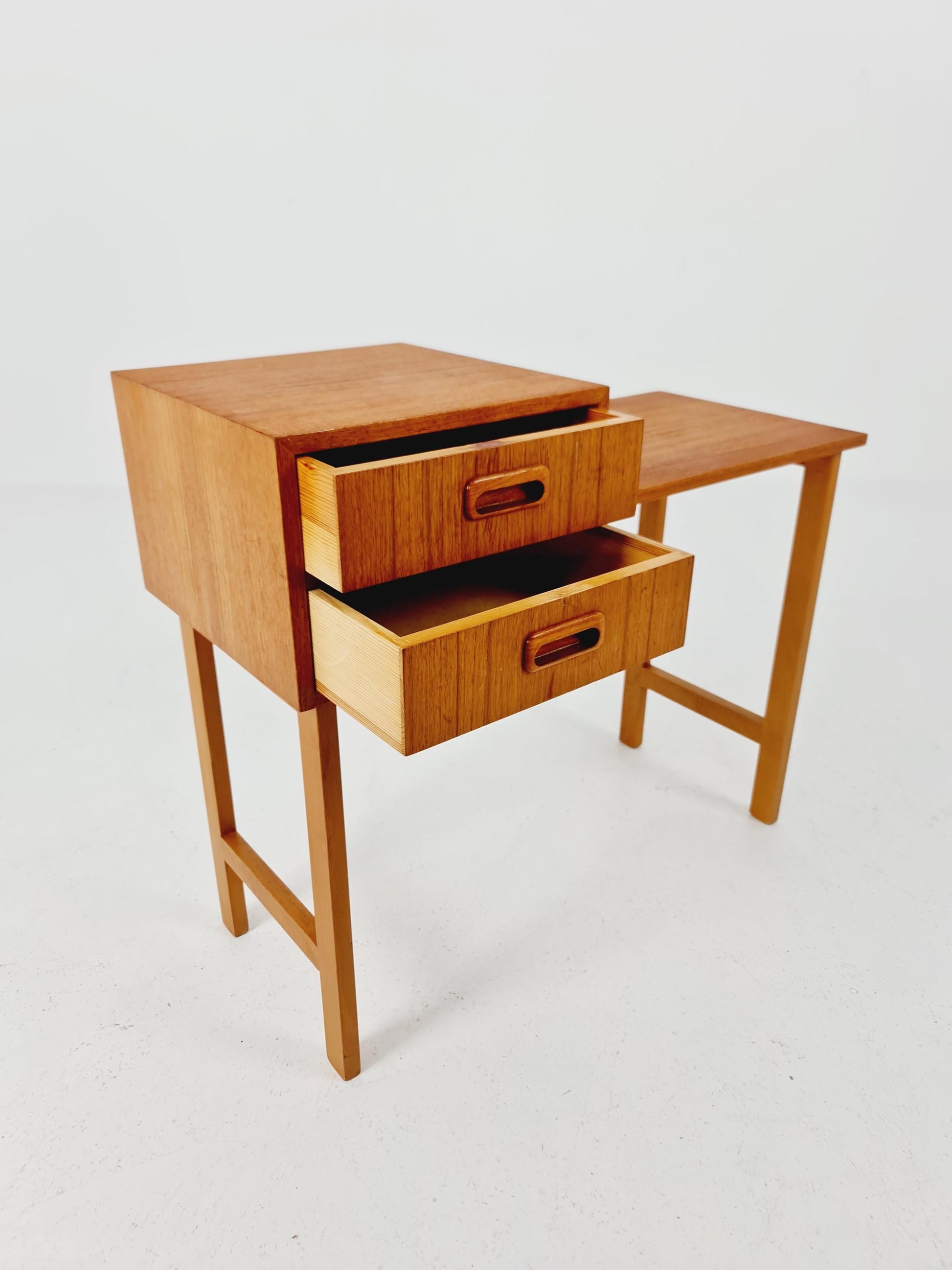 Midcentury Scandinavian Teak vintage Side table/ hallway/ Night stand, 1960s