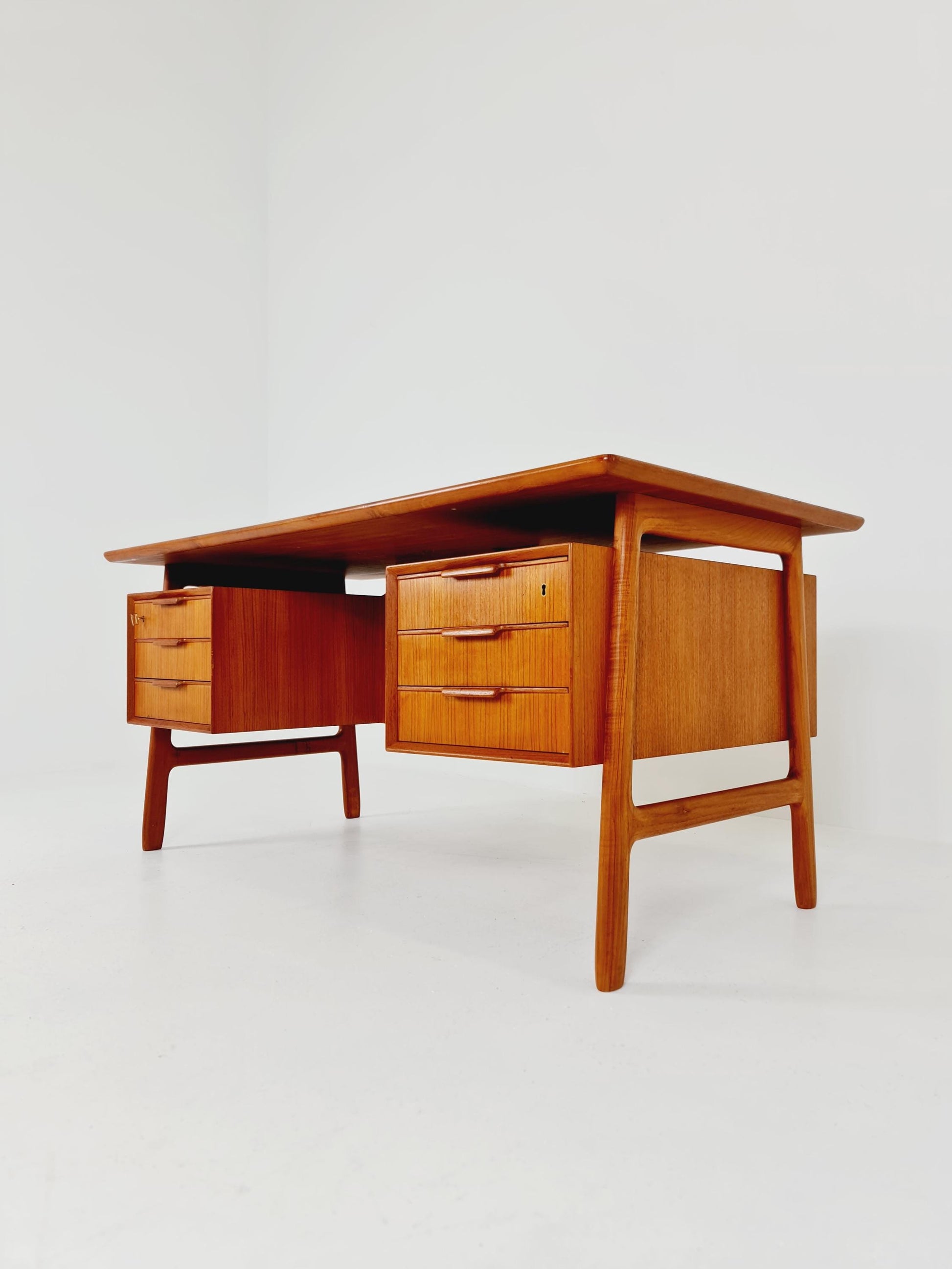 Danish teak desk, Executive Desk by Omann jun, Model No 75, 1960s