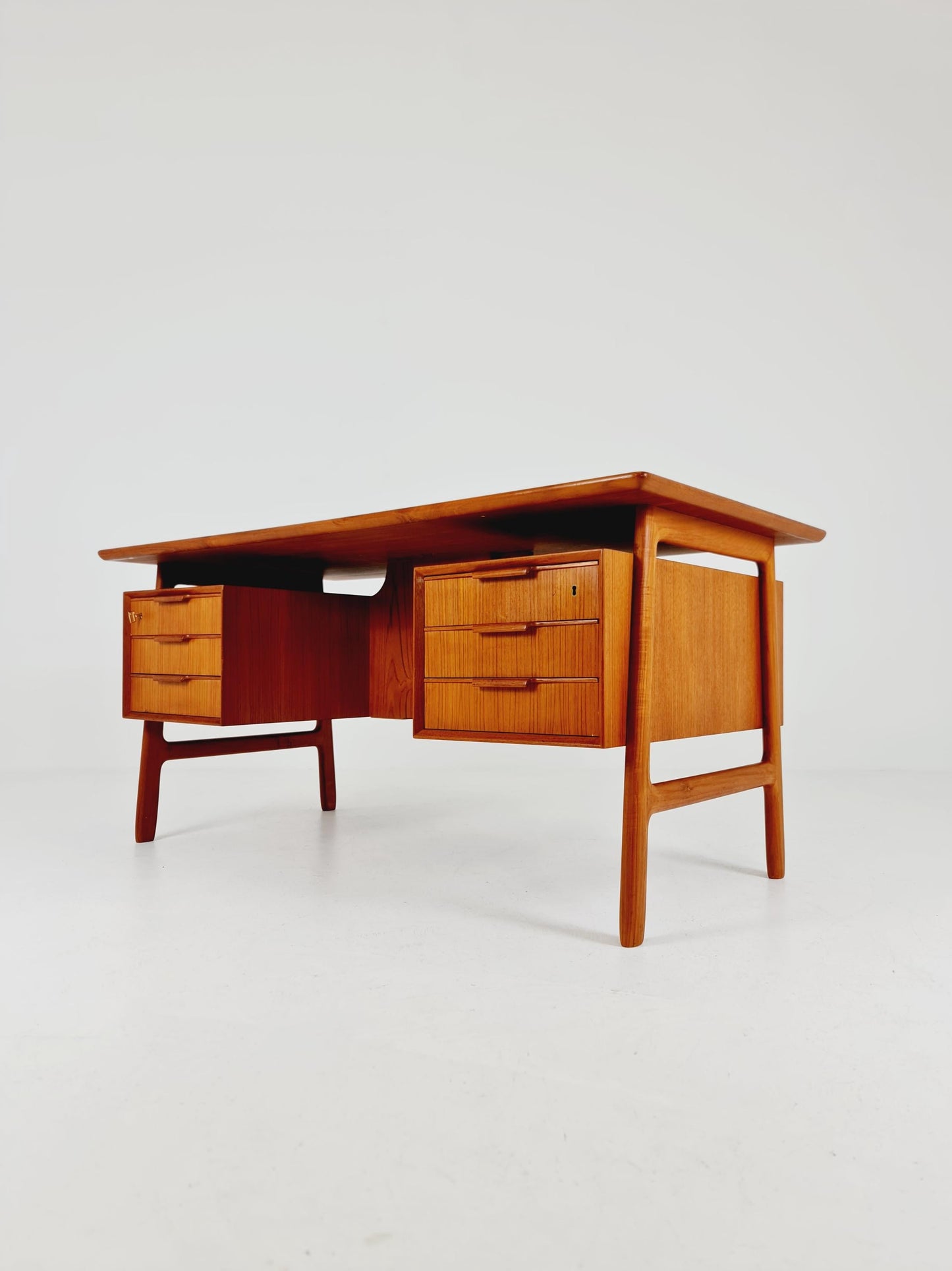 Danish teak desk, Executive Desk by Omann jun, Model No 75, 1960s