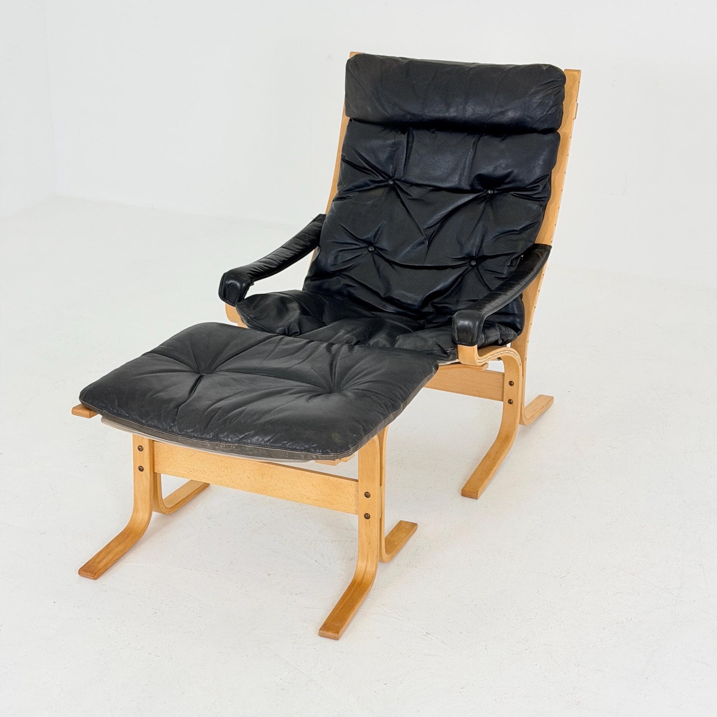Mid Century Siesta High Back Lounge Chair & Ottoman Set by Ingmar Relling for Westnofa Norway 1960s