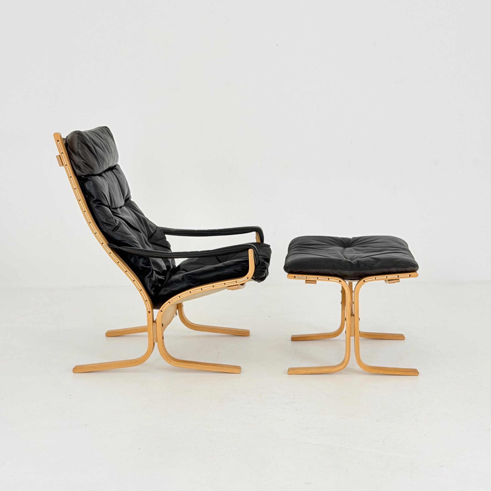 Mid Century Siesta High Back Lounge Chair & Ottoman Set by Ingmar Relling for Westnofa Norway 1960s
