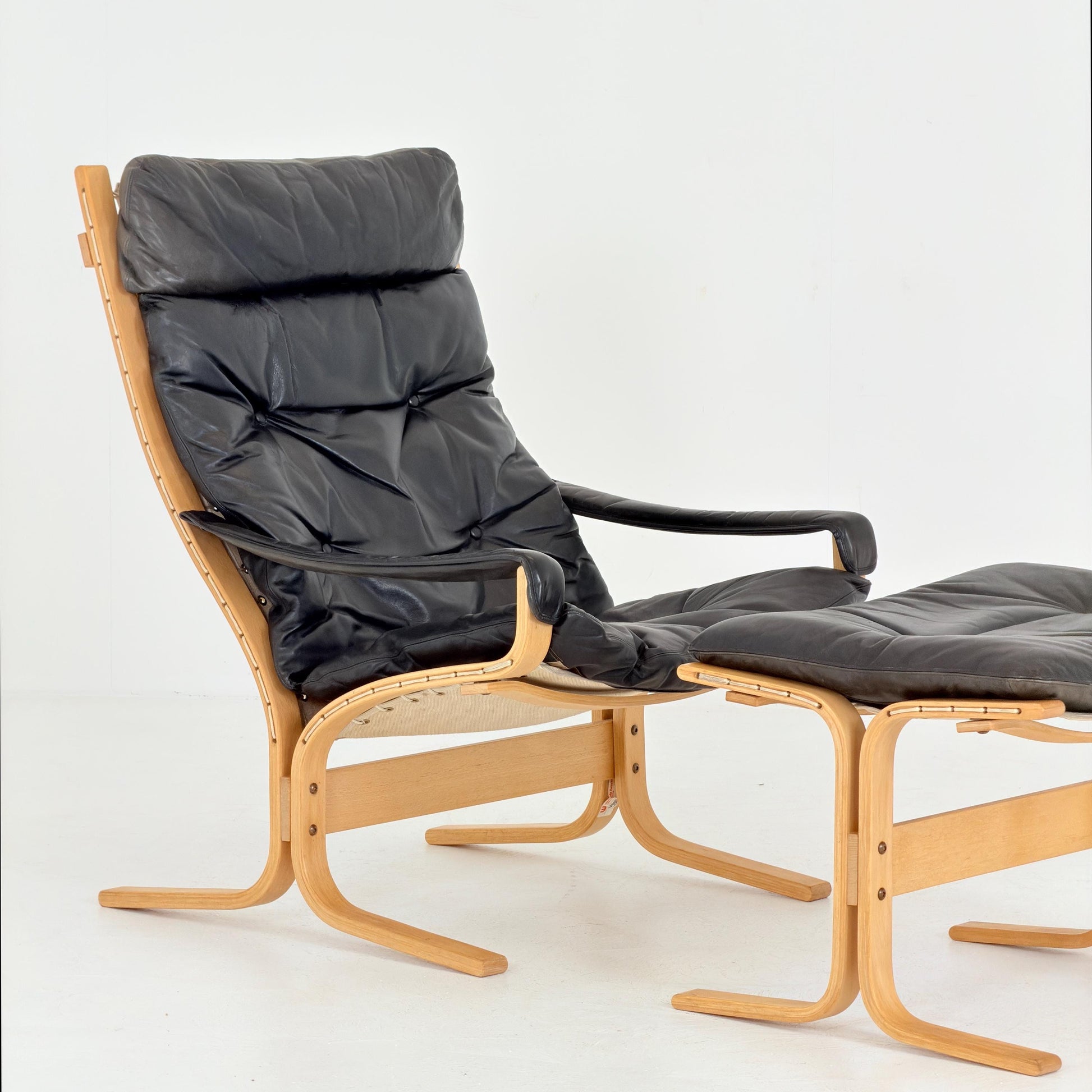 Mid Century Siesta High Back Lounge Chair & Ottoman Set by Ingmar Relling for Westnofa Norway 1960s