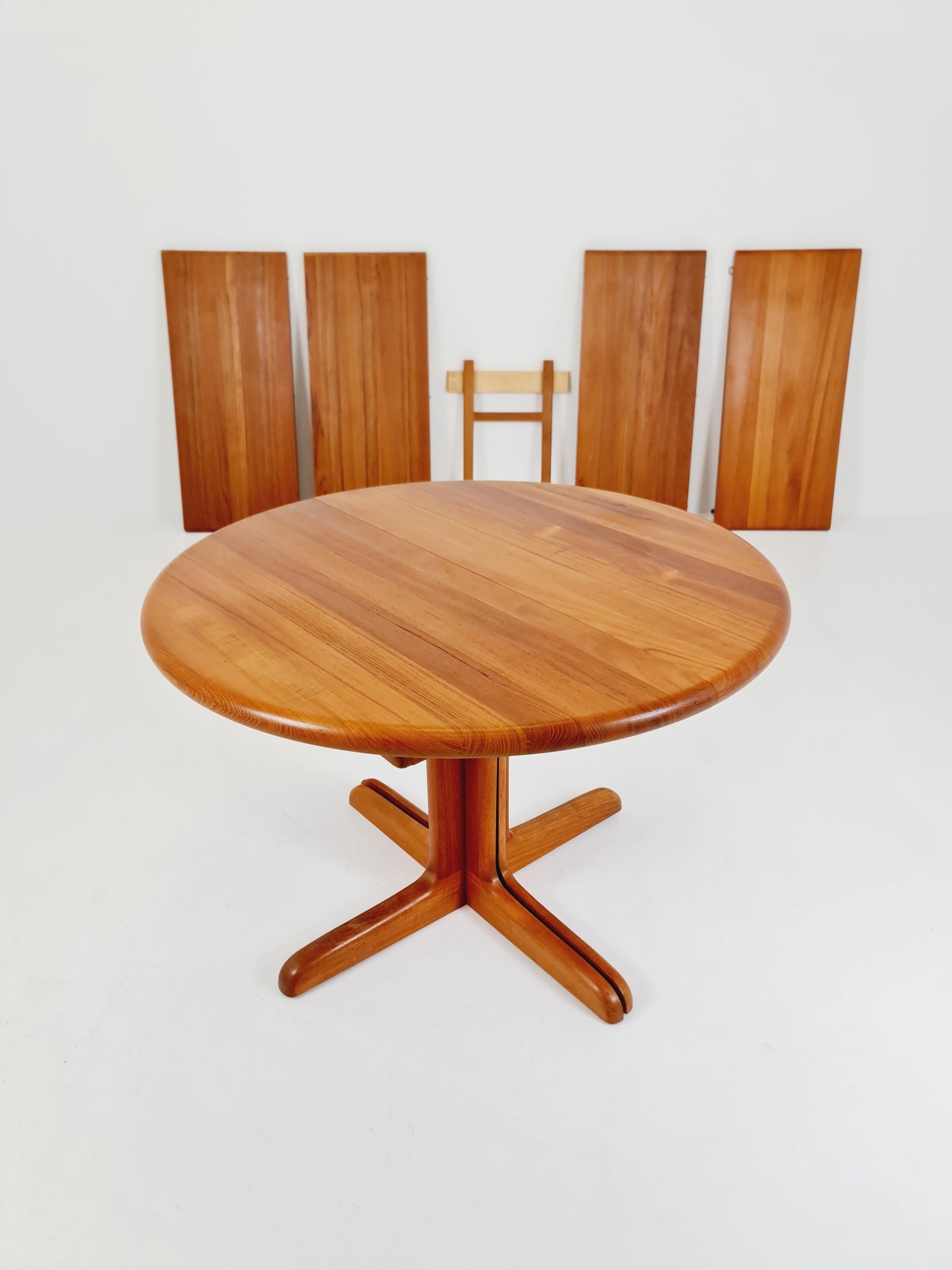 Mid century extendable Danish Modern Solid Teak XXL dining table by Langeskov MöbelFabrik , 1970s