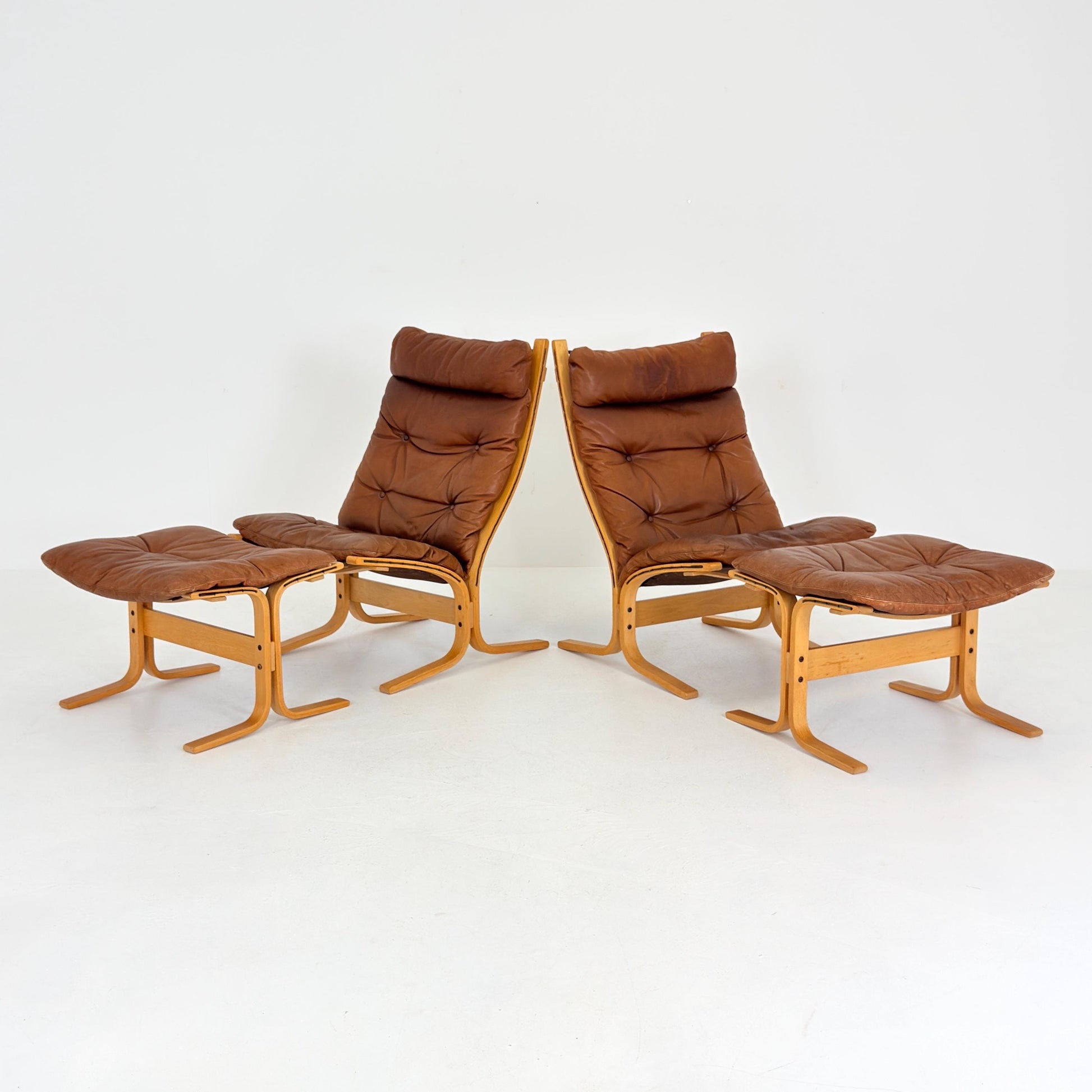 Set of 2 Mid-Century Siesta Lounge Chairs & Ottomans by Ingmar Relling for Westnofa, Norway, 1960s