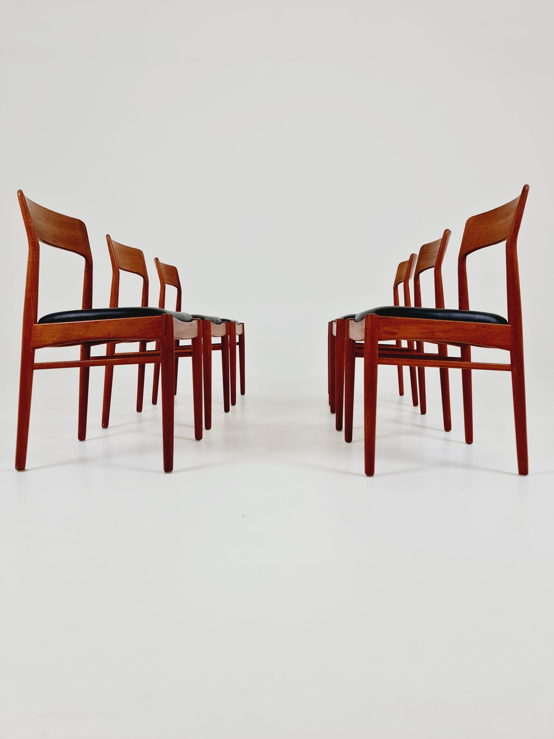 Mid Century Dansih Teak and Leather chair by Henning kaernulf , 1960s Set of 6