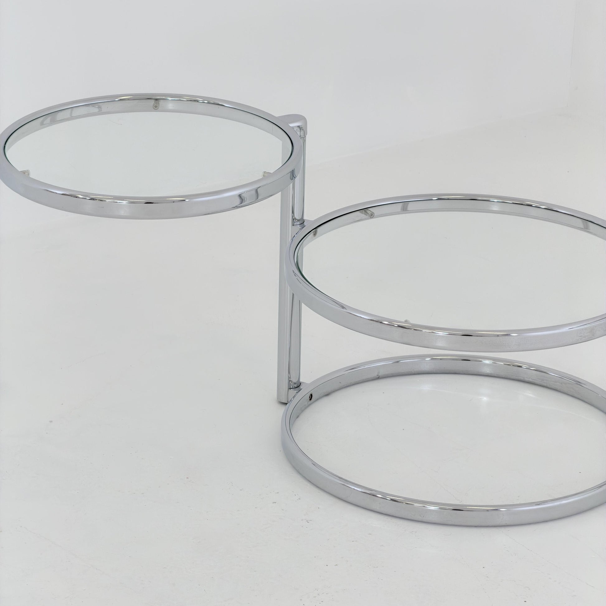 Mid-Century bauhsus Swivel Coffee Table by Milo baughman Italy, 1980s