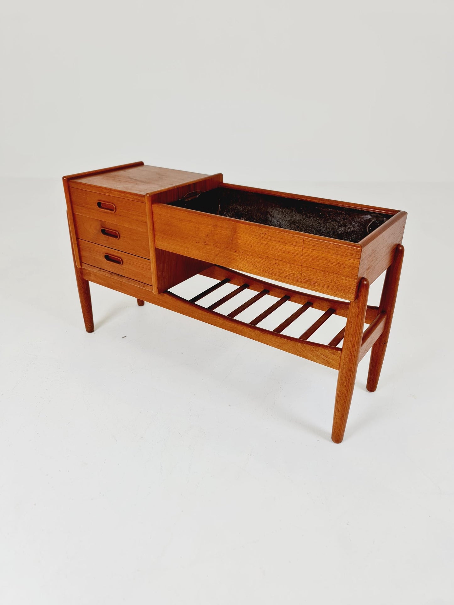Danish teak plant table/ hallway table Arne wahl Iversen, 1960s