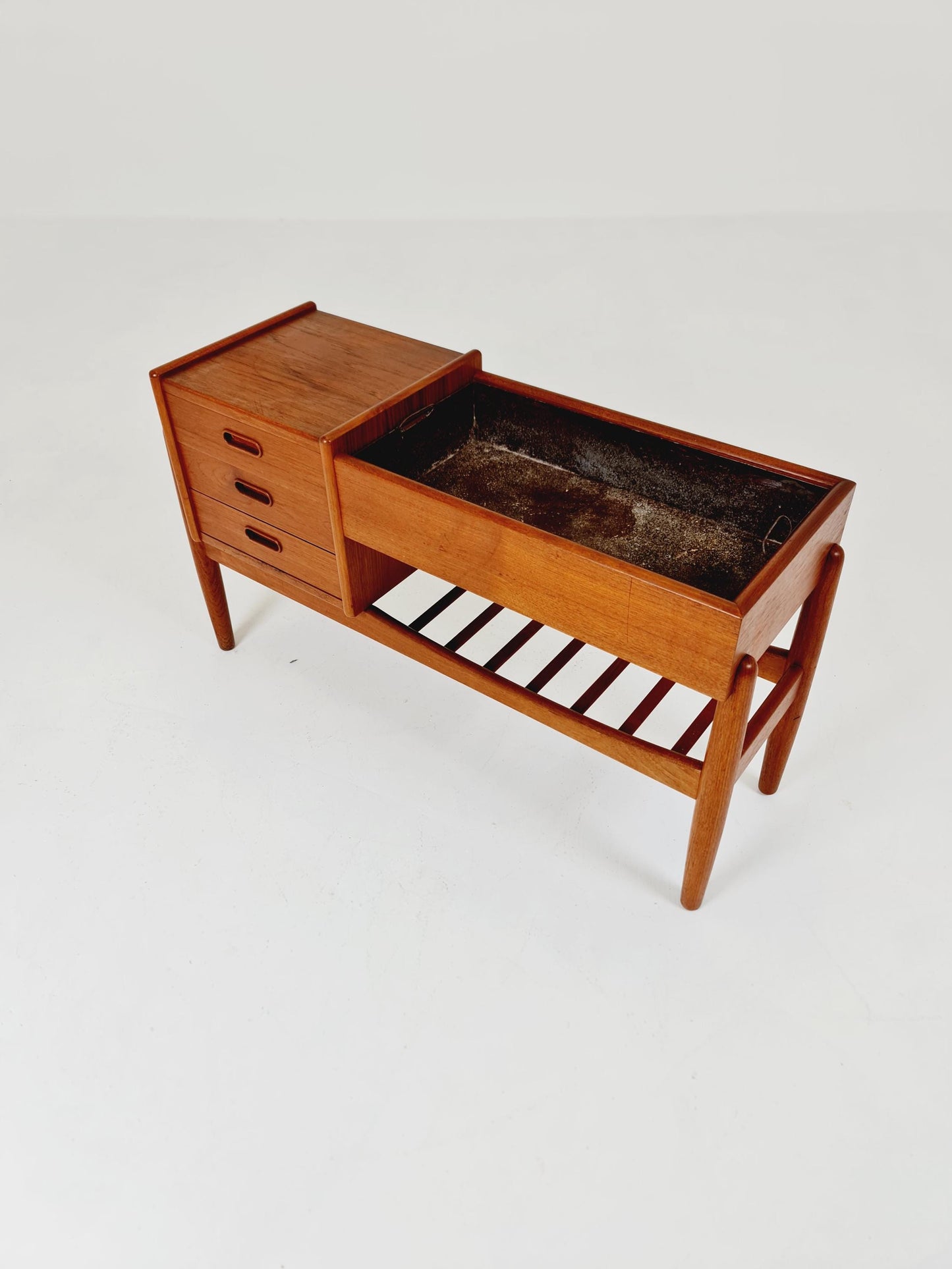 Danish teak plant table/ hallway table Arne wahl Iversen, 1960s