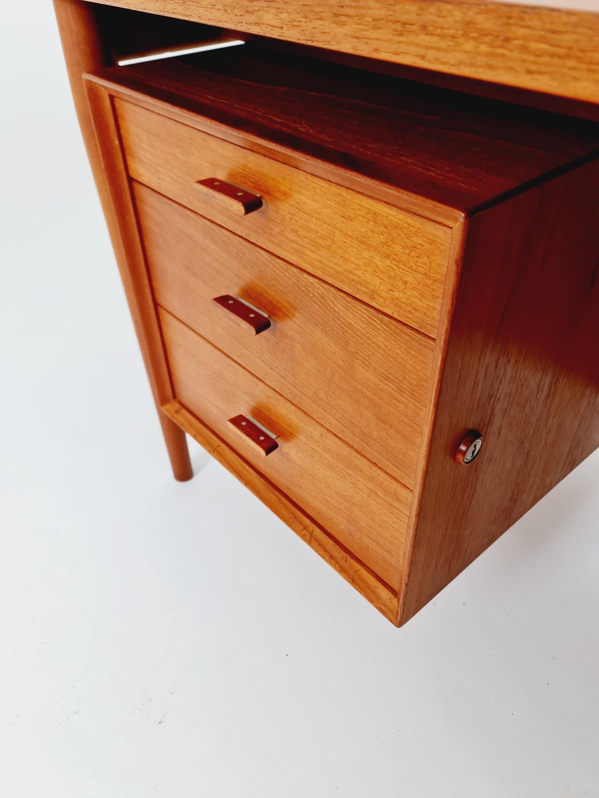 Super Rare Danish Teak Freestanding desk by Arne vodder for Sibast Denmark, 1960s