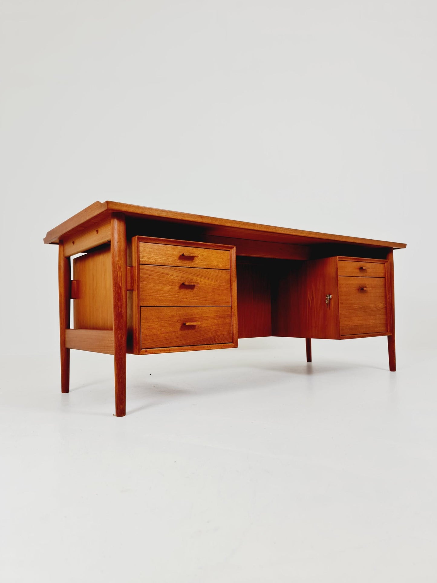 Super Rare Danish Teak Freestanding desk by Arne vodder for Sibast Denmark, 1960s