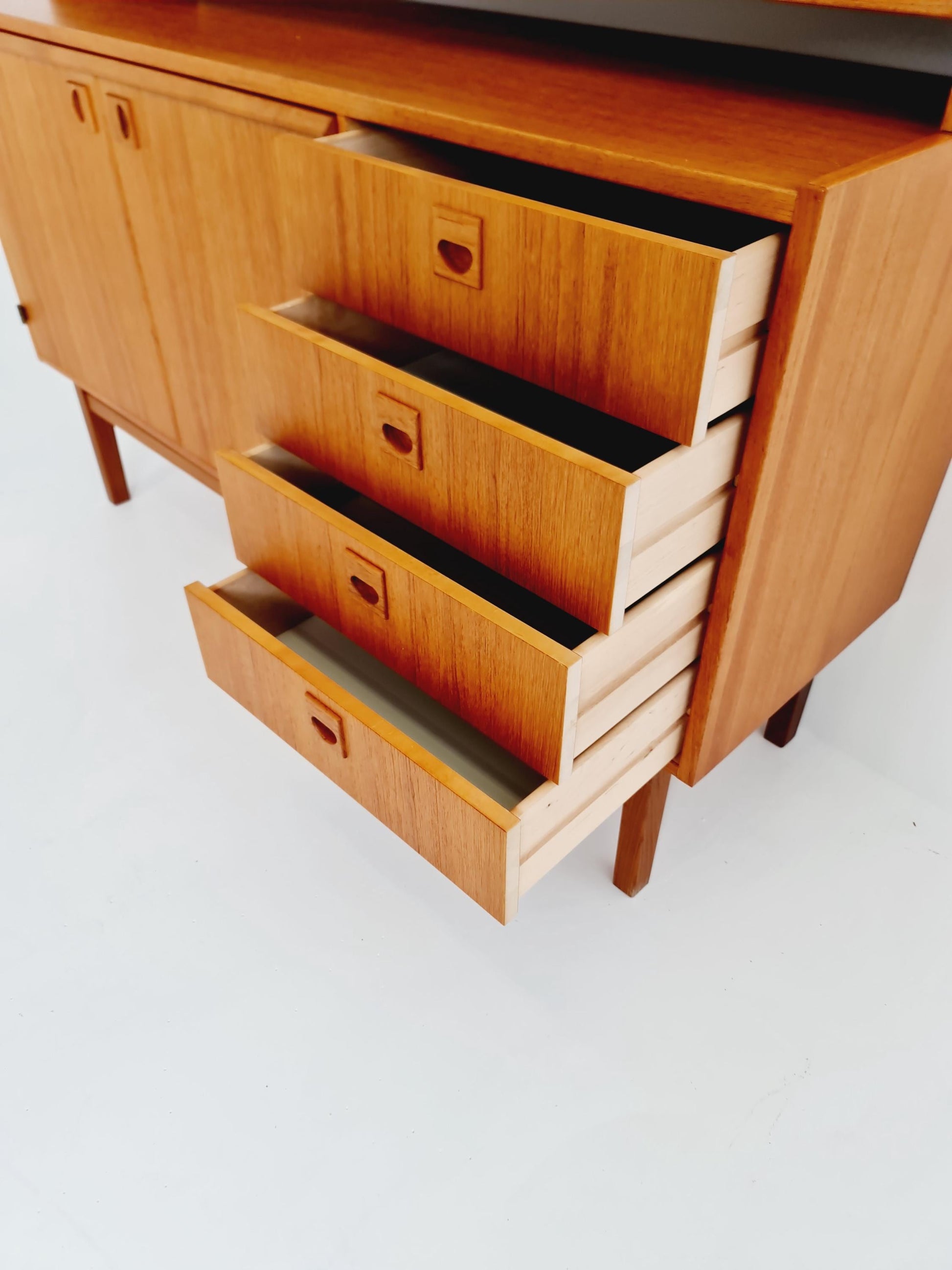 Danish freestanding vintage bookshelf system/ book case teak by Bengt Ruda, 1960s