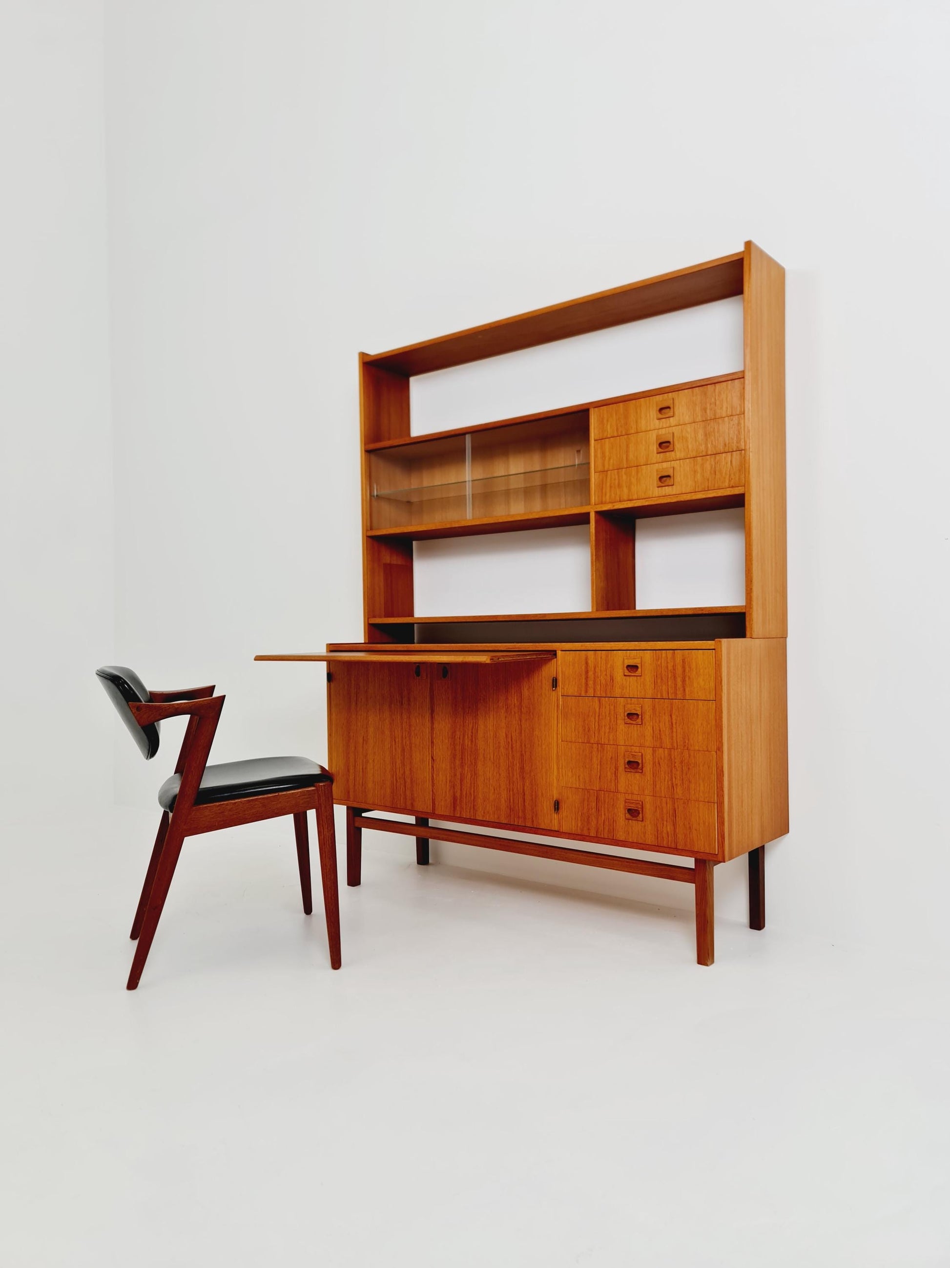 Danish freestanding vintage bookshelf system/ book case teak by Bengt Ruda, 1960s