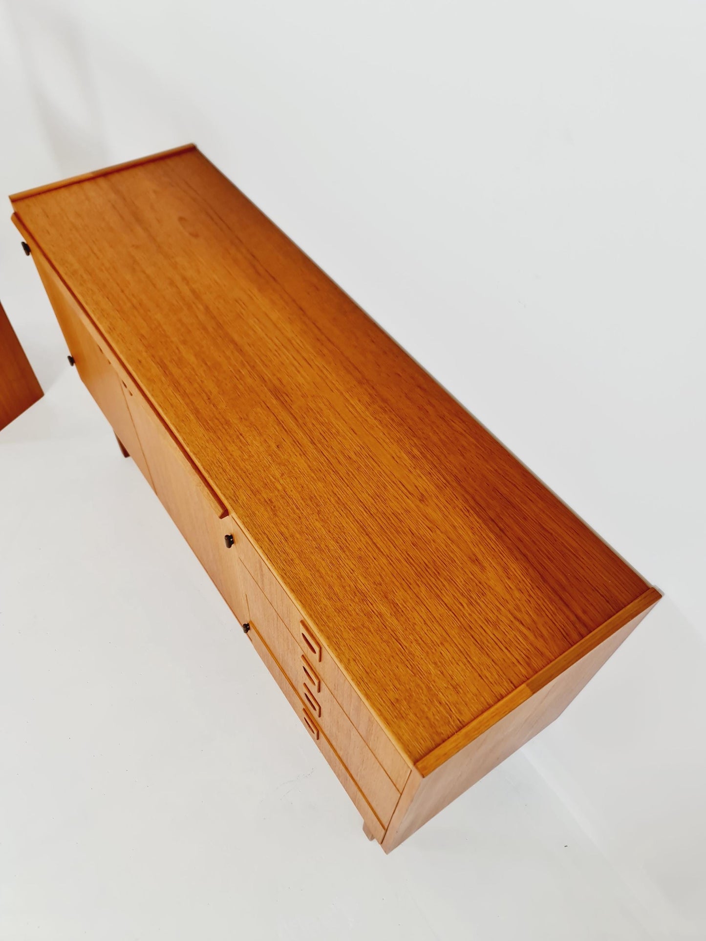 Danish freestanding vintage bookshelf system/ book case teak by Bengt Ruda, 1960s