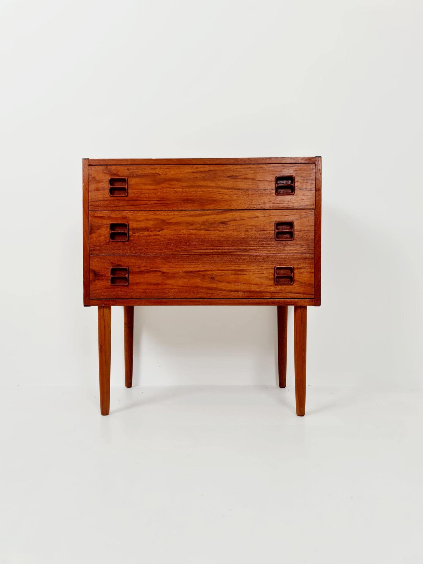 Midcentury danish drawer dresser /3 drawers 1960s