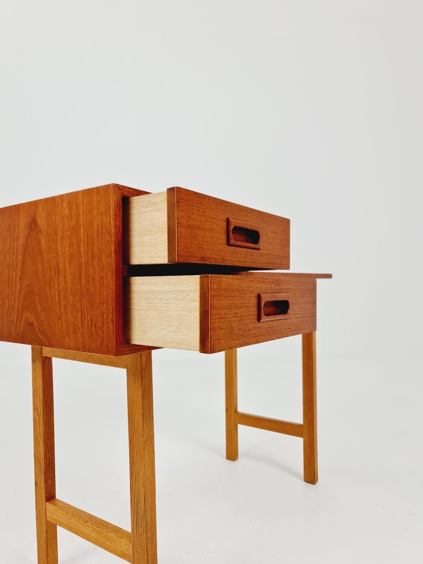 Midcentury Scandinavian Teak vintage Side table/ hallway/ Night stand, 1960s