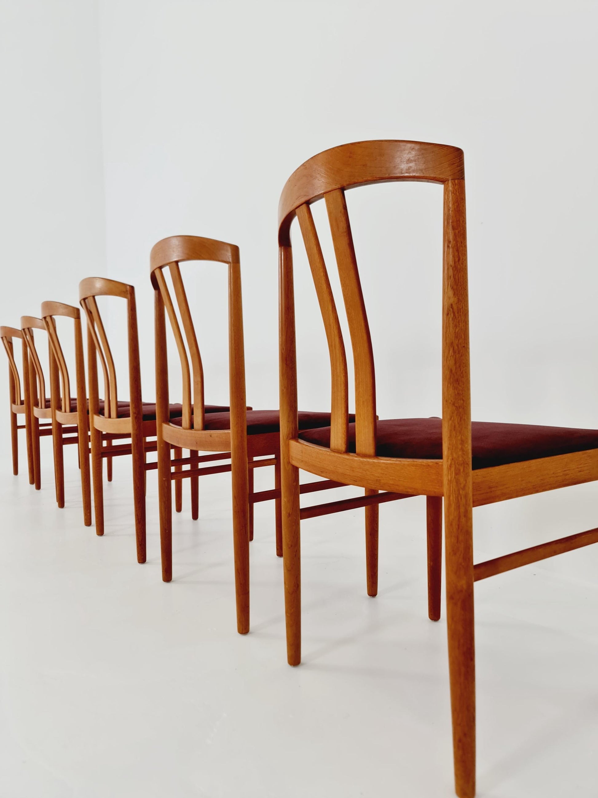 Mid Century Danish solid teak dining Chairs by henning sørensen, Set of 6 , 1960s