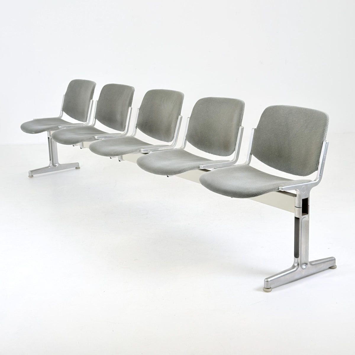 Rare Mid century Giancarlo Piretti Axis 3000 5-Seater Bench for Anonima Castelli, Italy, 1970s
