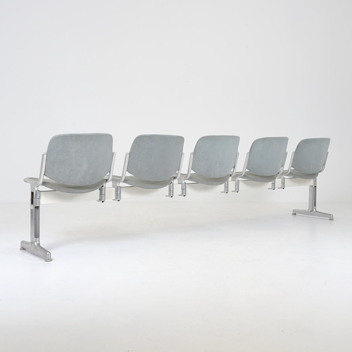 Rare Mid century Giancarlo Piretti Axis 3000 5-Seater Bench for Anonima Castelli, Italy, 1970s