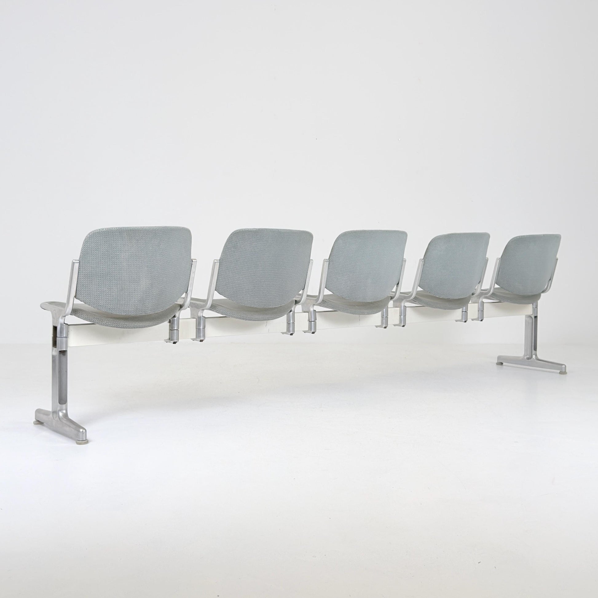 Rare Mid century Giancarlo Piretti Axis 3000 5-Seater Bench for Anonima Castelli, Italy, 1970s