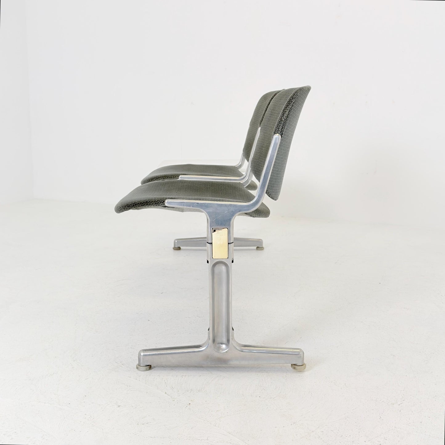 Rare Mid century Giancarlo Piretti Axis 3000 2-Seater Bench with side Table for Anonima Castelli, Italy, 1970s