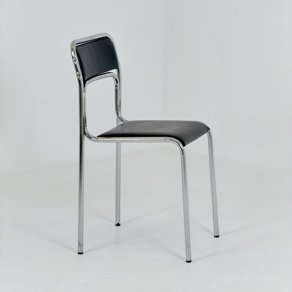 Mid Century Bauhaus minimalistic Tubular Chair | Black Faux Leather | Minimalist Stackable Chair | 1980s Italy
