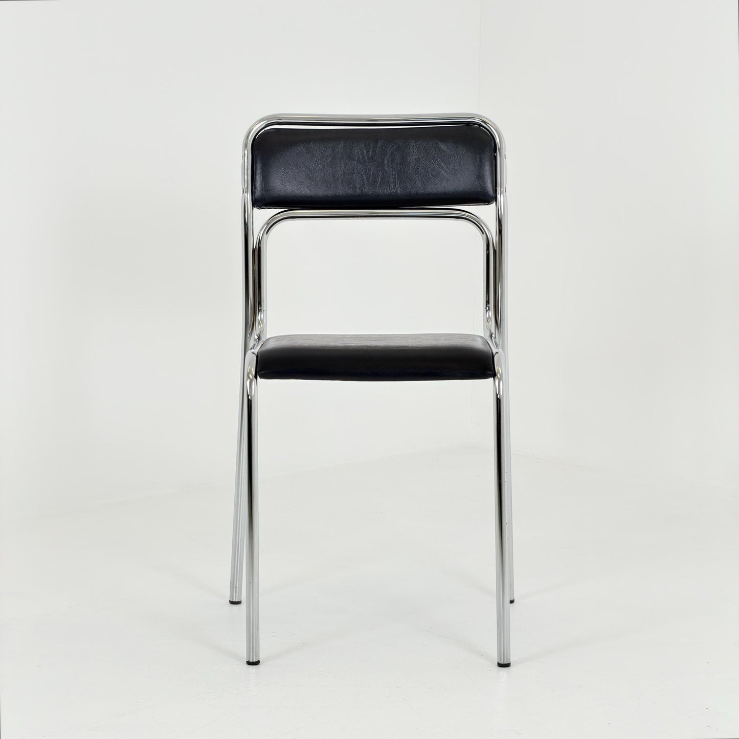 Mid Century Bauhaus minimalistic Tubular Chair | Black Faux Leather | Minimalist Stackable Chair | 1980s Italy