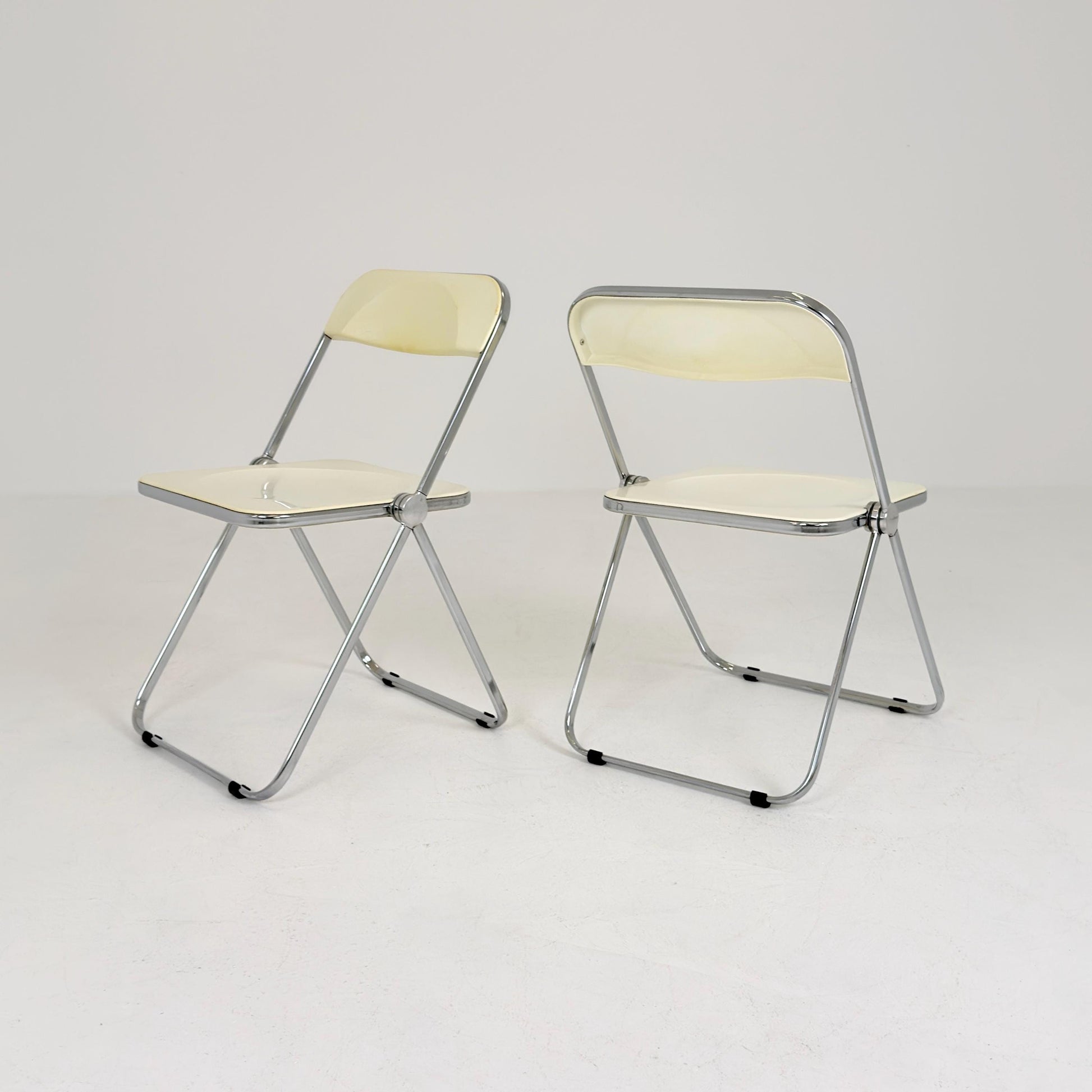 Set of 2 vintage Italian Plia Folding Chairs by Giancarlo Piretti for Castelli, 1970s