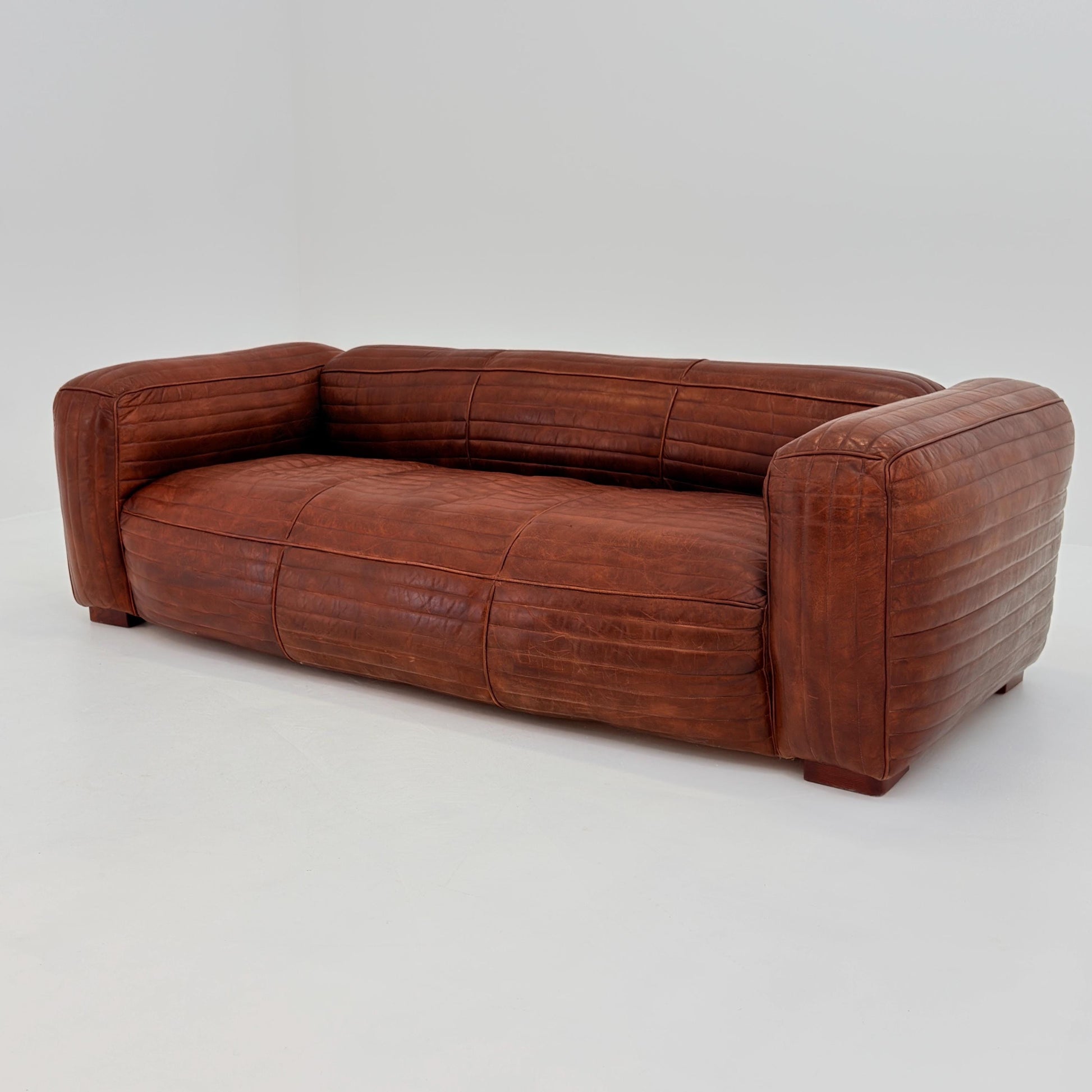 Mid century Italian Belgrave Luxury Distressed brown 3-Seater Leather Sofa – 1980s Italy