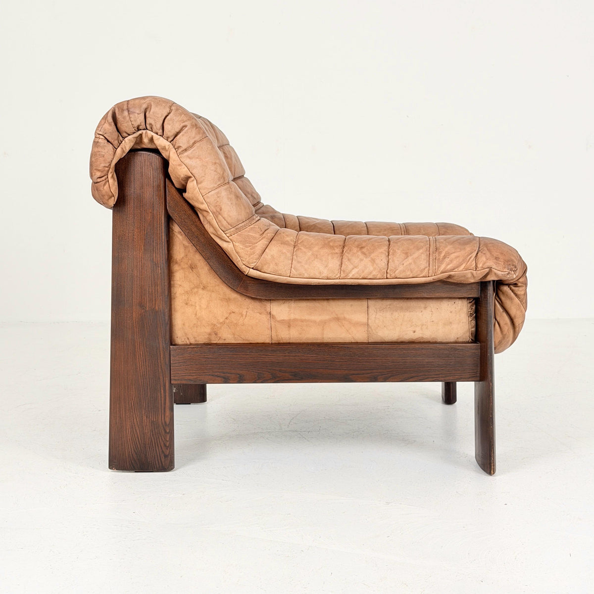Mid Century Brutalist Lounge Chair, Vintage Cognac Leather Armchair, Solid Wood Frame, German Design, 1970s