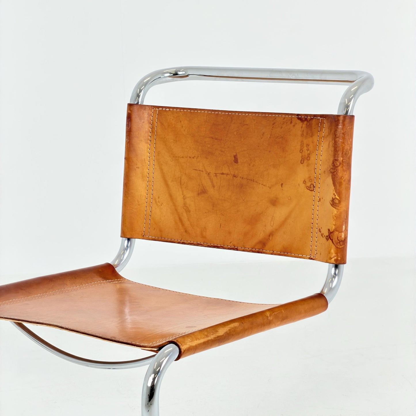 Mid century S33 cognac Cantilever Chair by Mart Stam – Italy 1980s