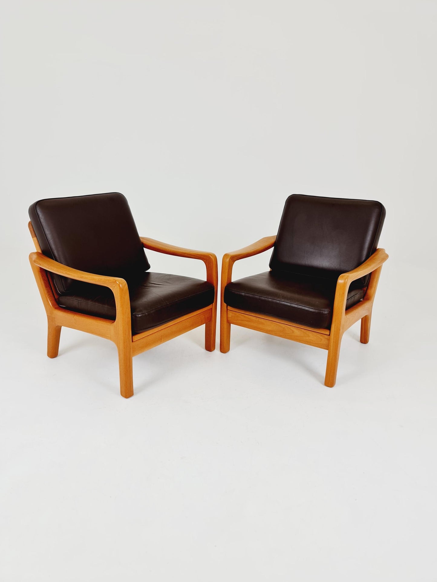Mid century Danish easy lounge chairs by Juul Kristensen , 1970s, Set of 2