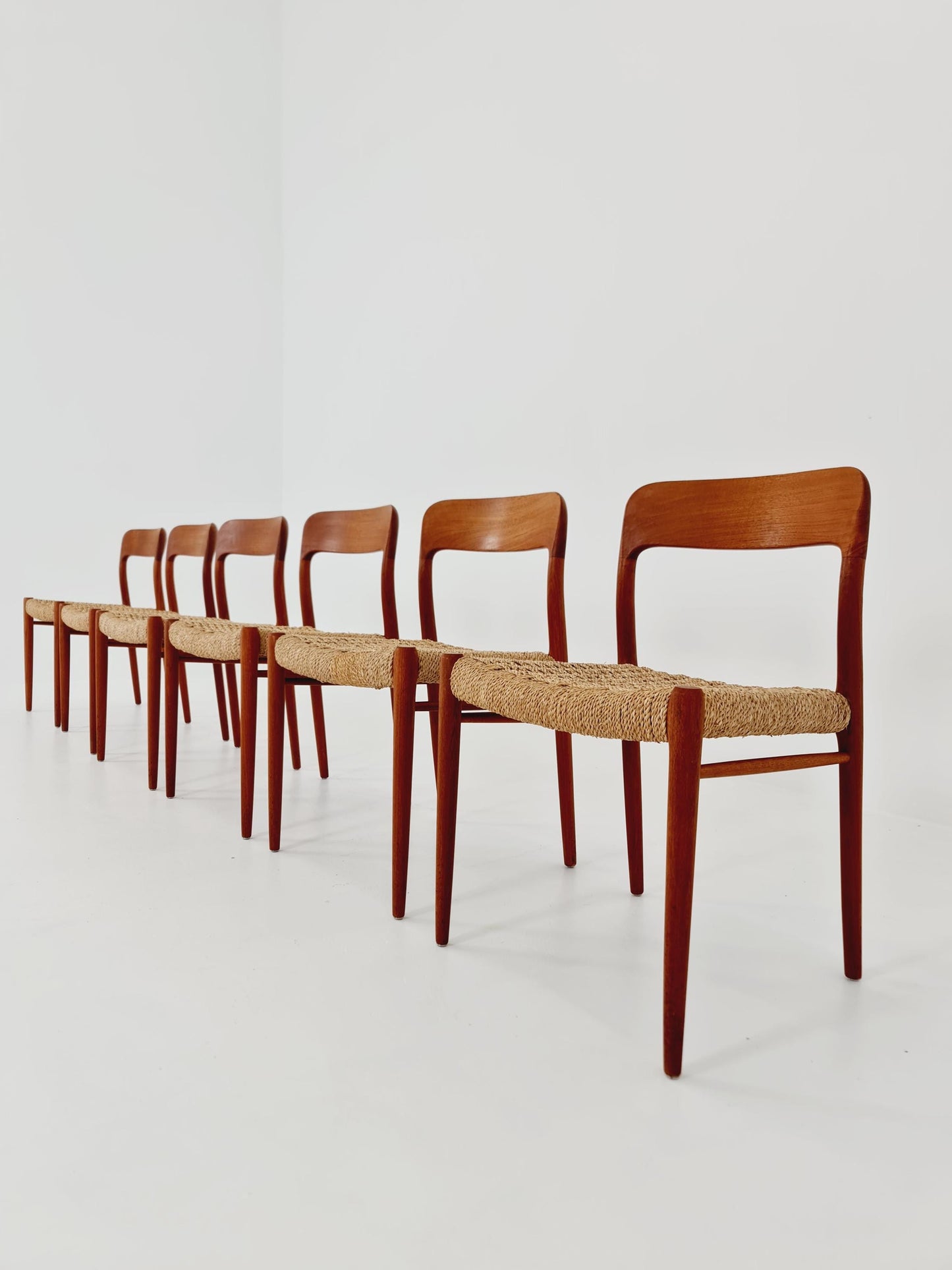 MidCentury Danish teak Dining Chairs Niels O.Moller, 1960s Modell 75 ,Set of 6