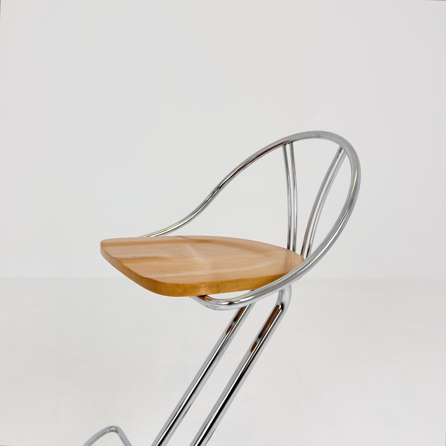 Set of 2 Vintage Italian Effezeta Bar Stools – 1980s Postmodern Chrome & Wooden Stools