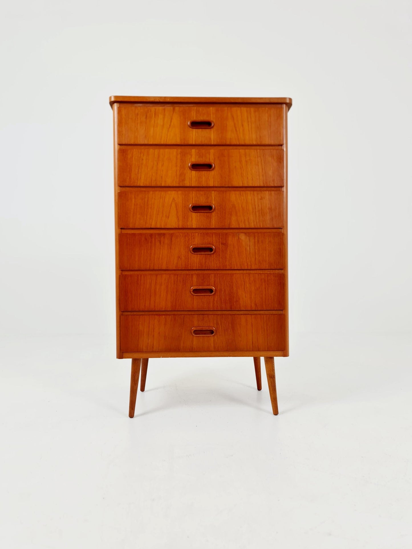 Midcentury danish design chest of drawers / drawer dresser /6 drawers cabinet, 1960s