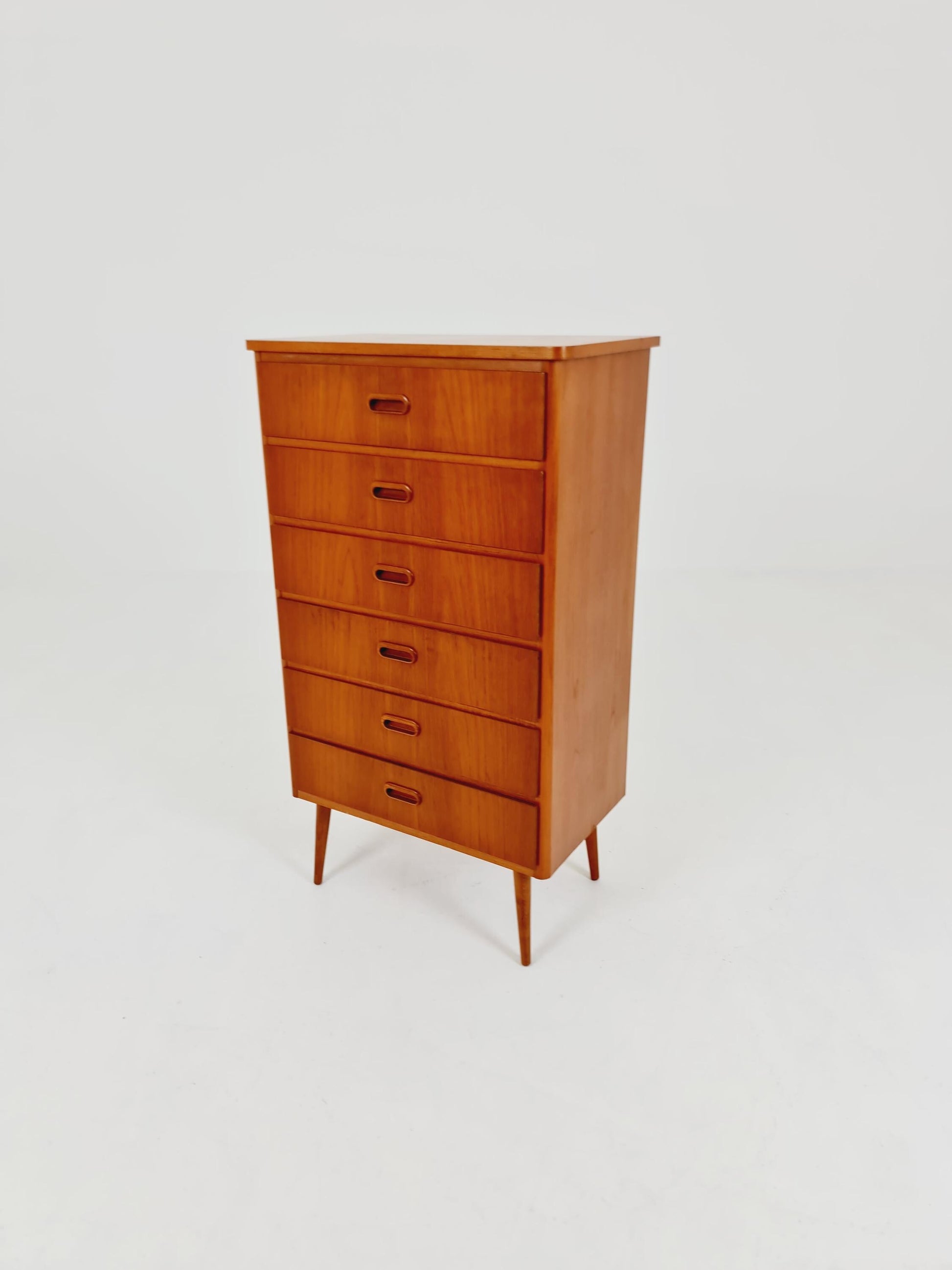 Midcentury danish design chest of drawers / drawer dresser /6 drawers cabinet, 1960s