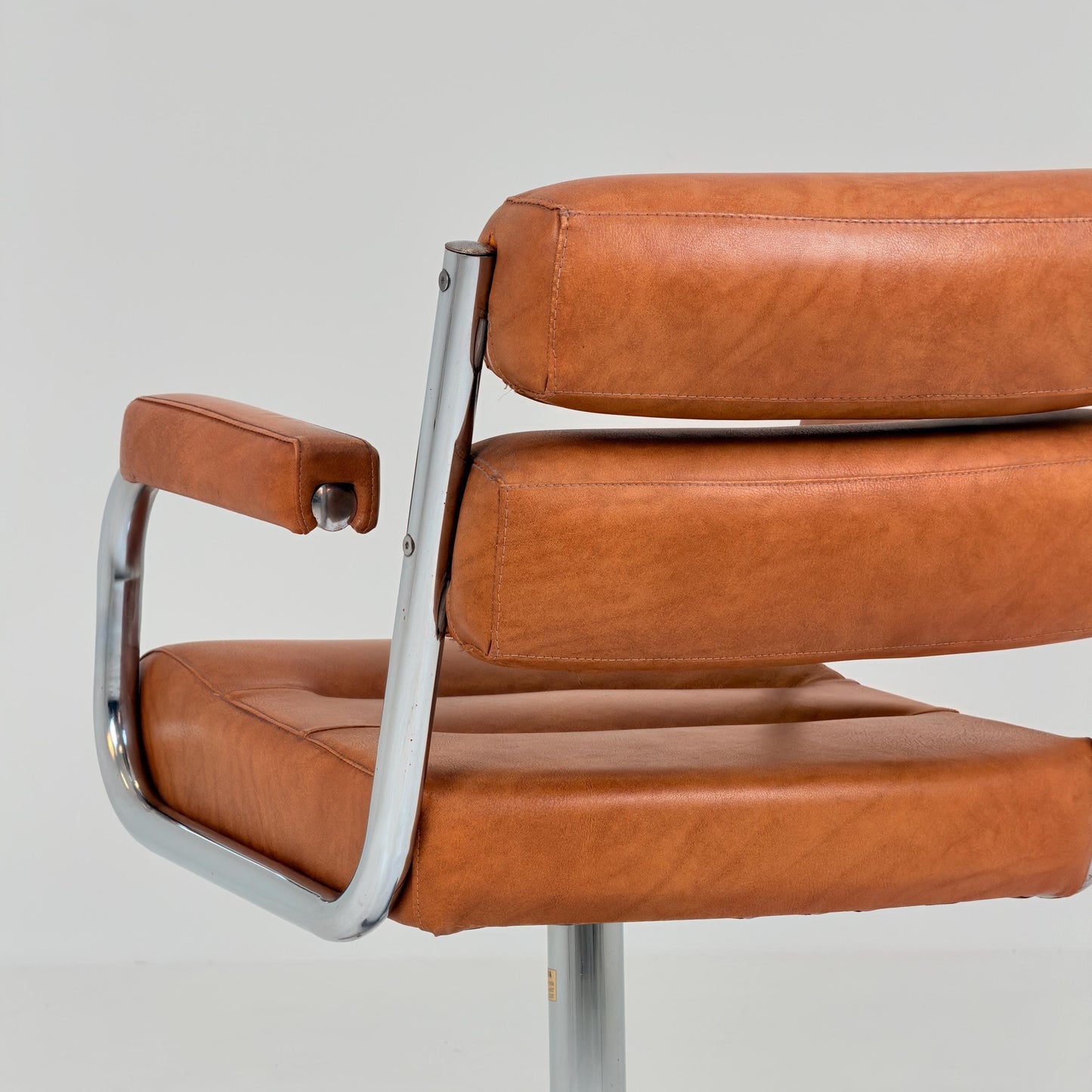 Mid-Century Bauhaus Executive Swivel Armchair | Cognac Leather & Chrome Star Base | Italy 1980s