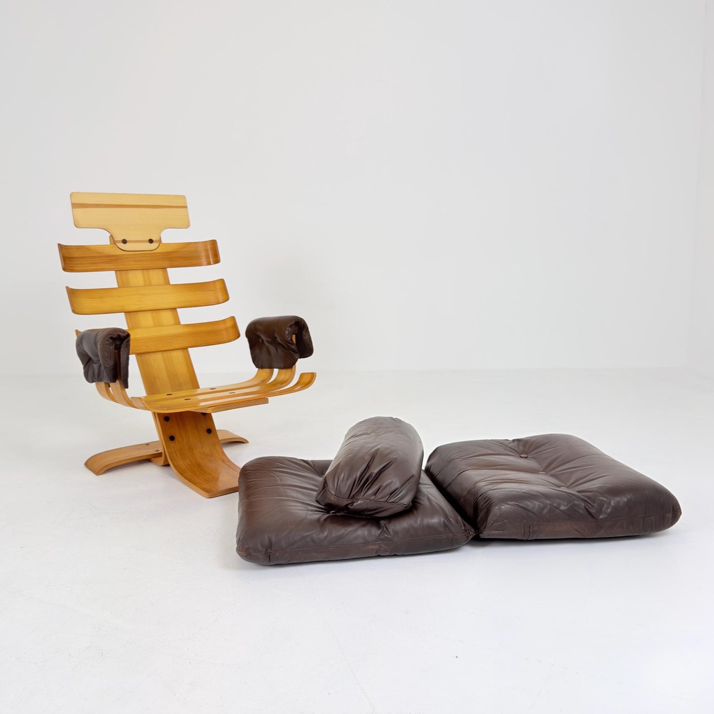 Mid century Kroken Lounge Chair by Åke Fribyter for Nelo Sweden 1970s