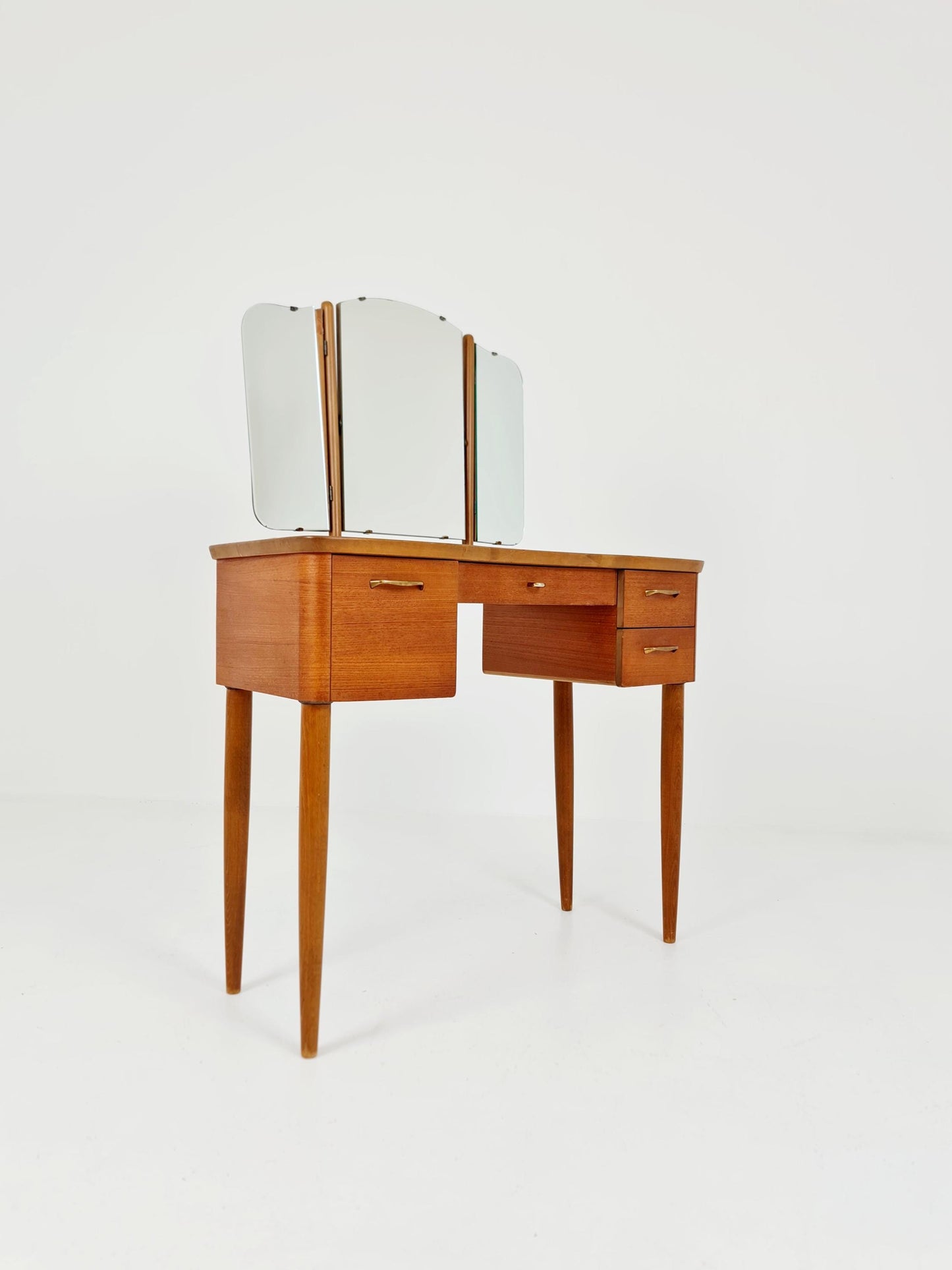 Mid Century Modern teak vanity table/ make up table with stool by Fröseke for AB nybrofabriken, 1960s
