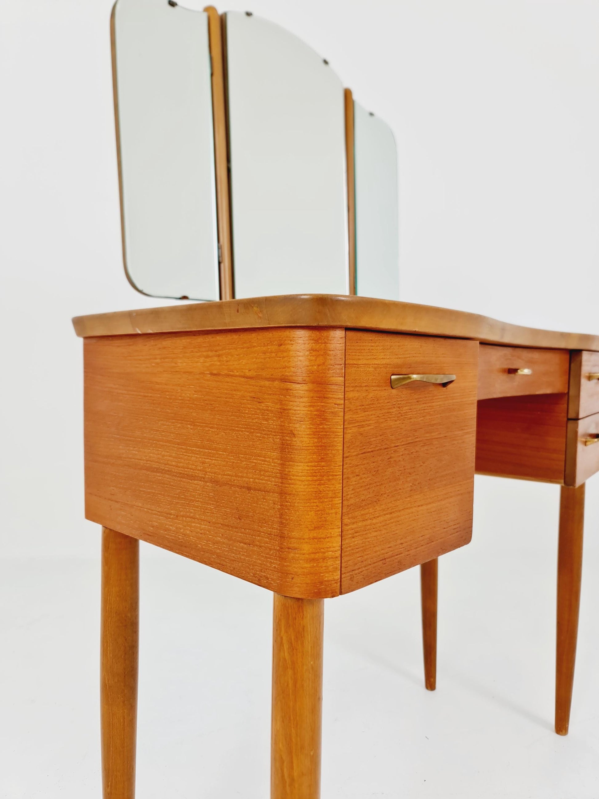 Mid Century Modern teak vanity table/ make up table with stool by Fröseke for AB nybrofabriken, 1960s