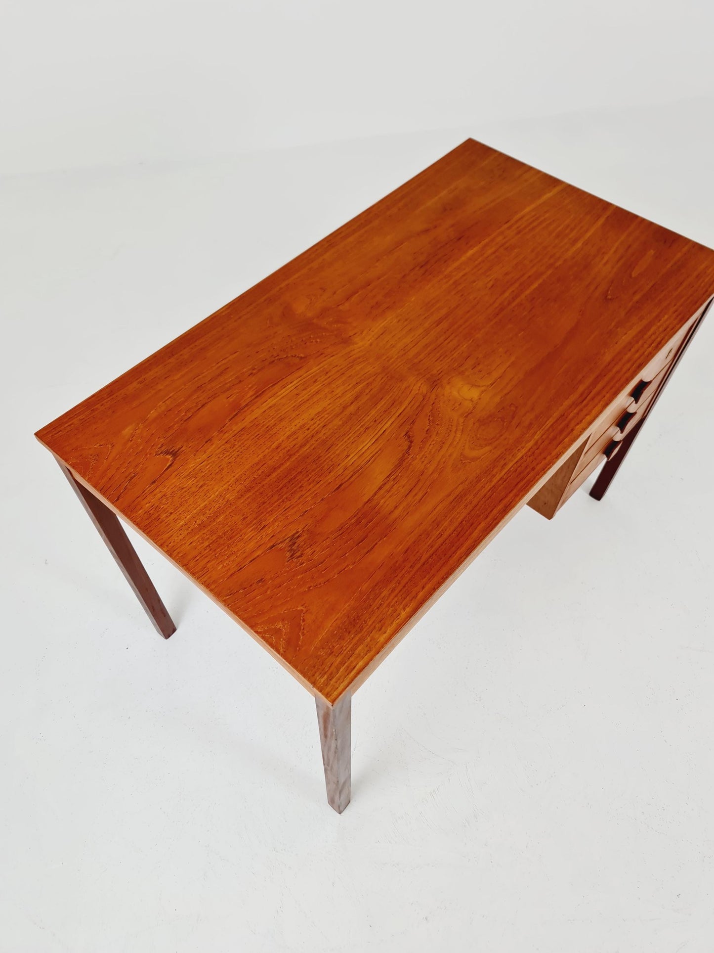 Midcentury Danish Teak Desk by Domino mobler, 1960s
