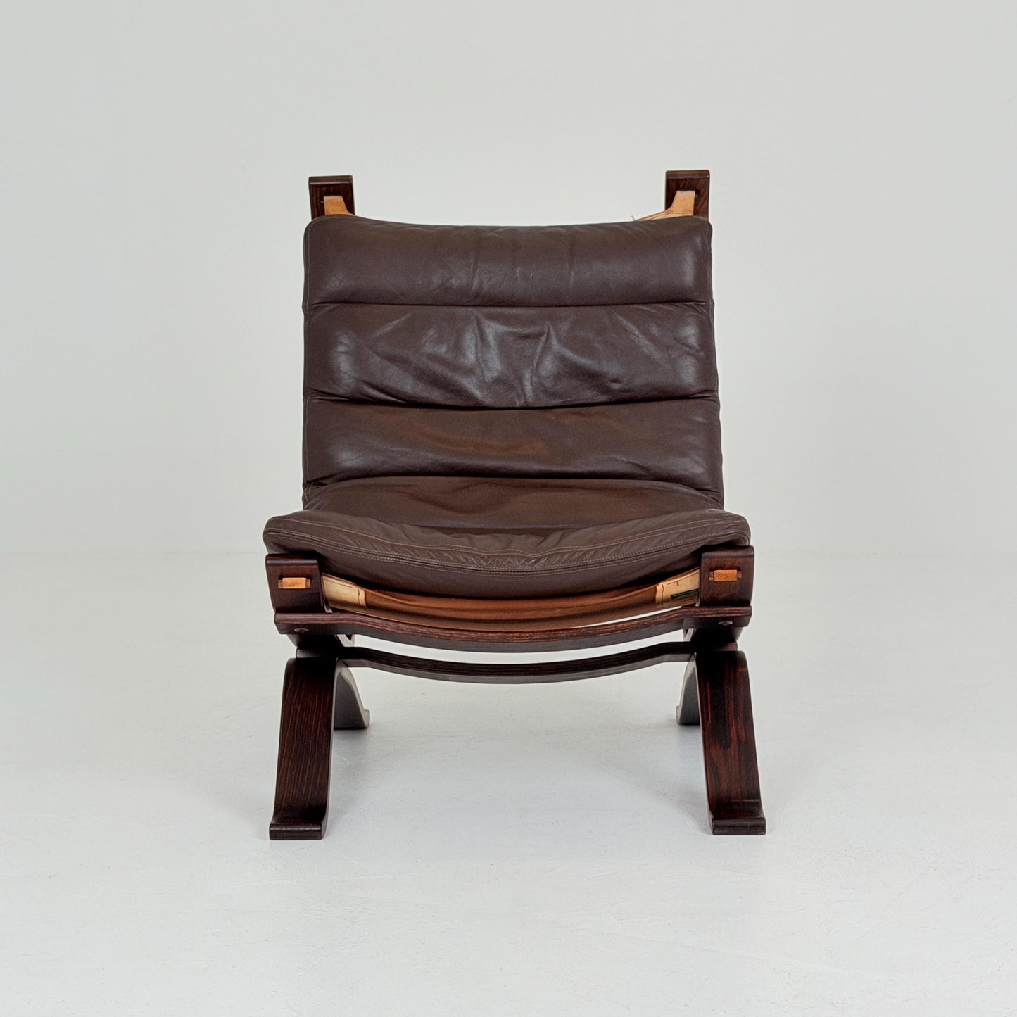 Set of 2 Mid century Focus Lounge Chairs Danish Modern Armchair | Mid Century Scandinavian Sling Chair by Bramin Denmark 1907s