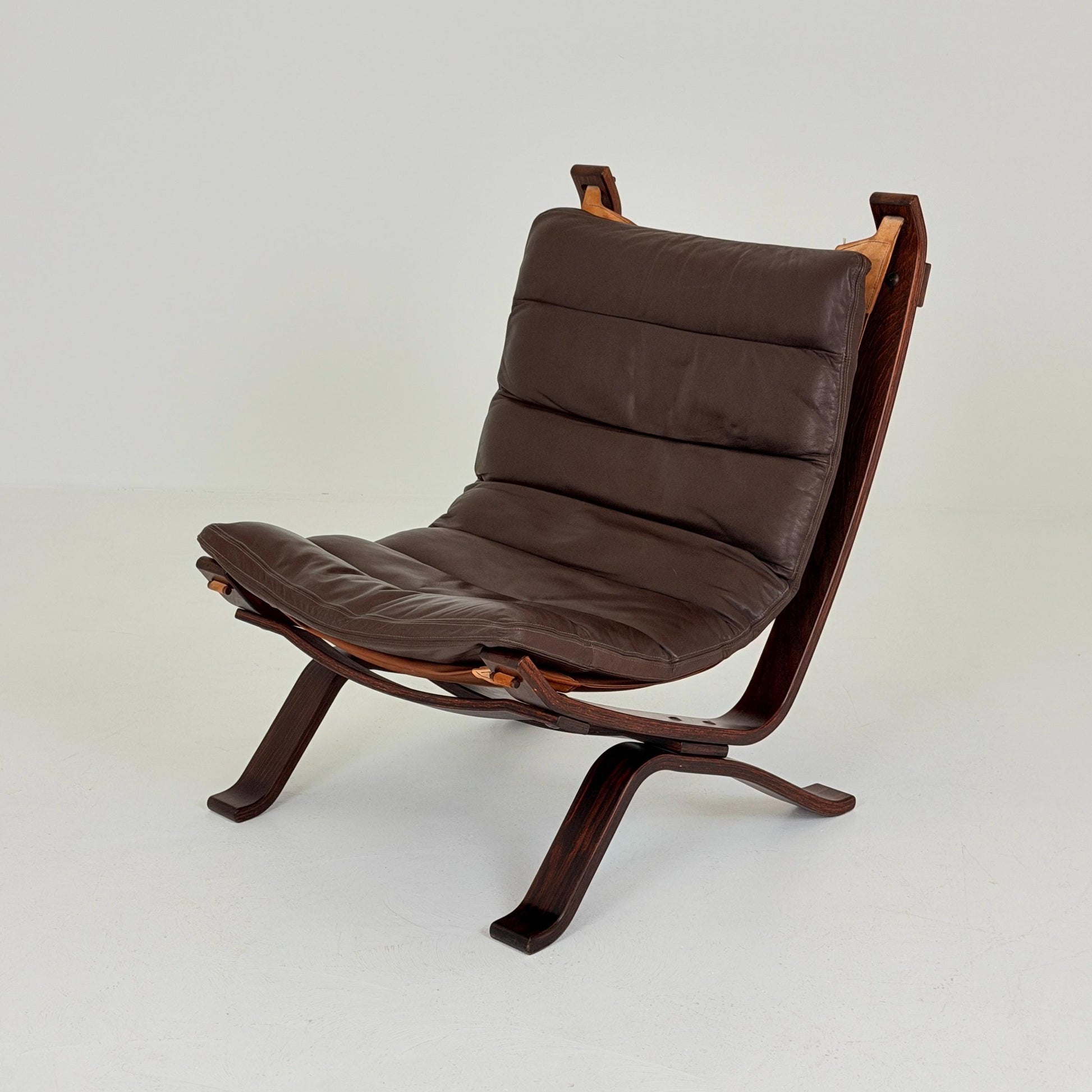 Set of 2 Mid century Focus Lounge Chairs Danish Modern Armchair | Mid Century Scandinavian Sling Chair by Bramin Denmark 1907s