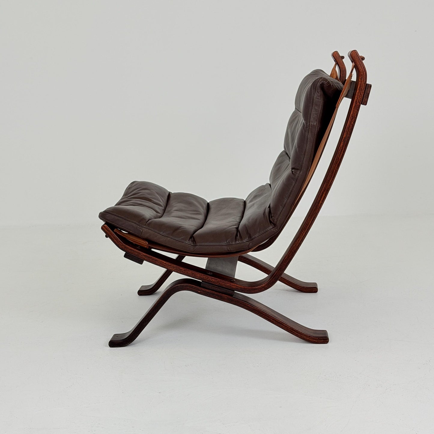 1 of 4 Mid century Focus Lounge Chairs Danish Modern Armchair | Mid Century Scandinavian Sling Chair by Bramin Denmark 1907s