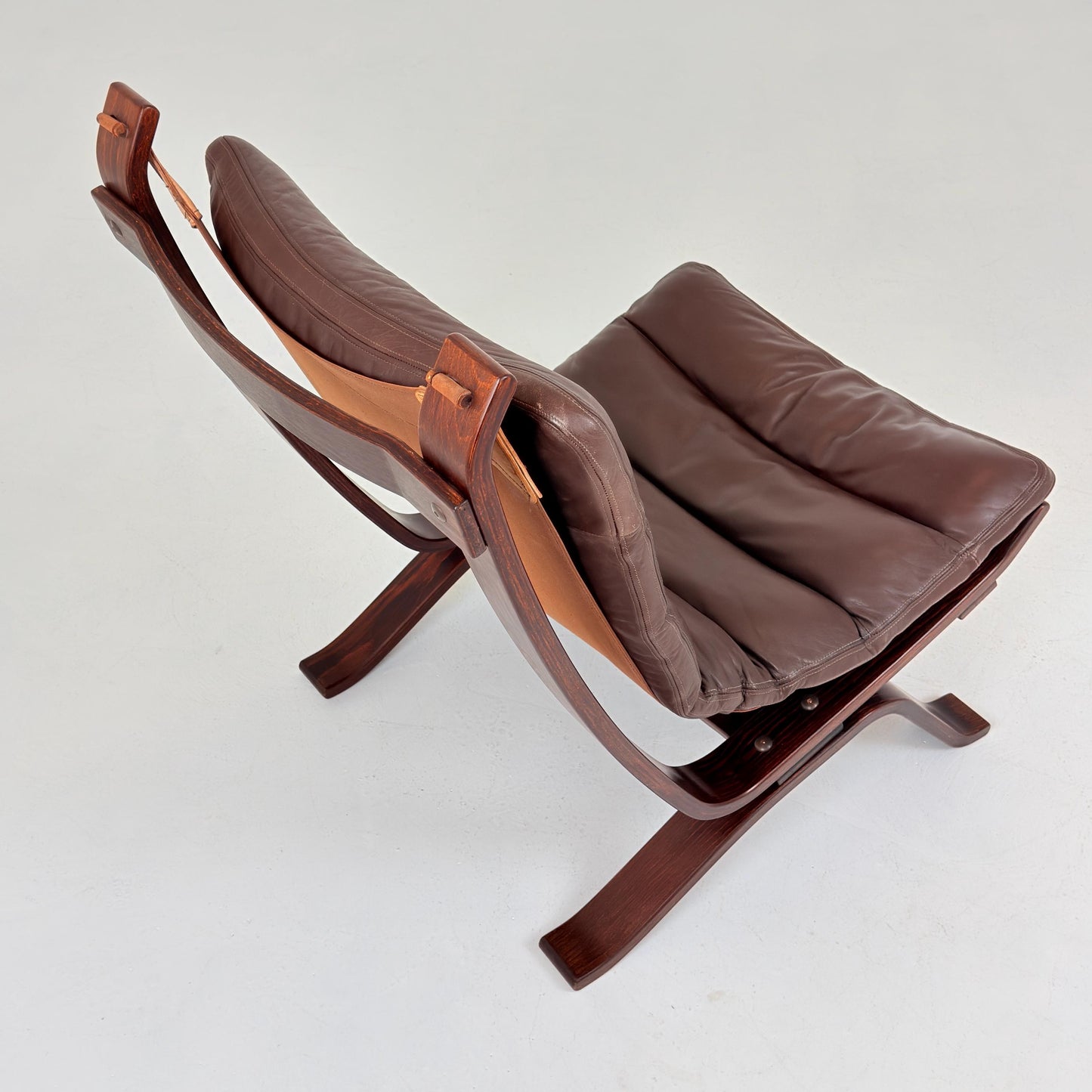 1 of 4 Mid century Focus Lounge Chairs Danish Modern Armchair | Mid Century Scandinavian Sling Chair by Bramin Denmark 1907s