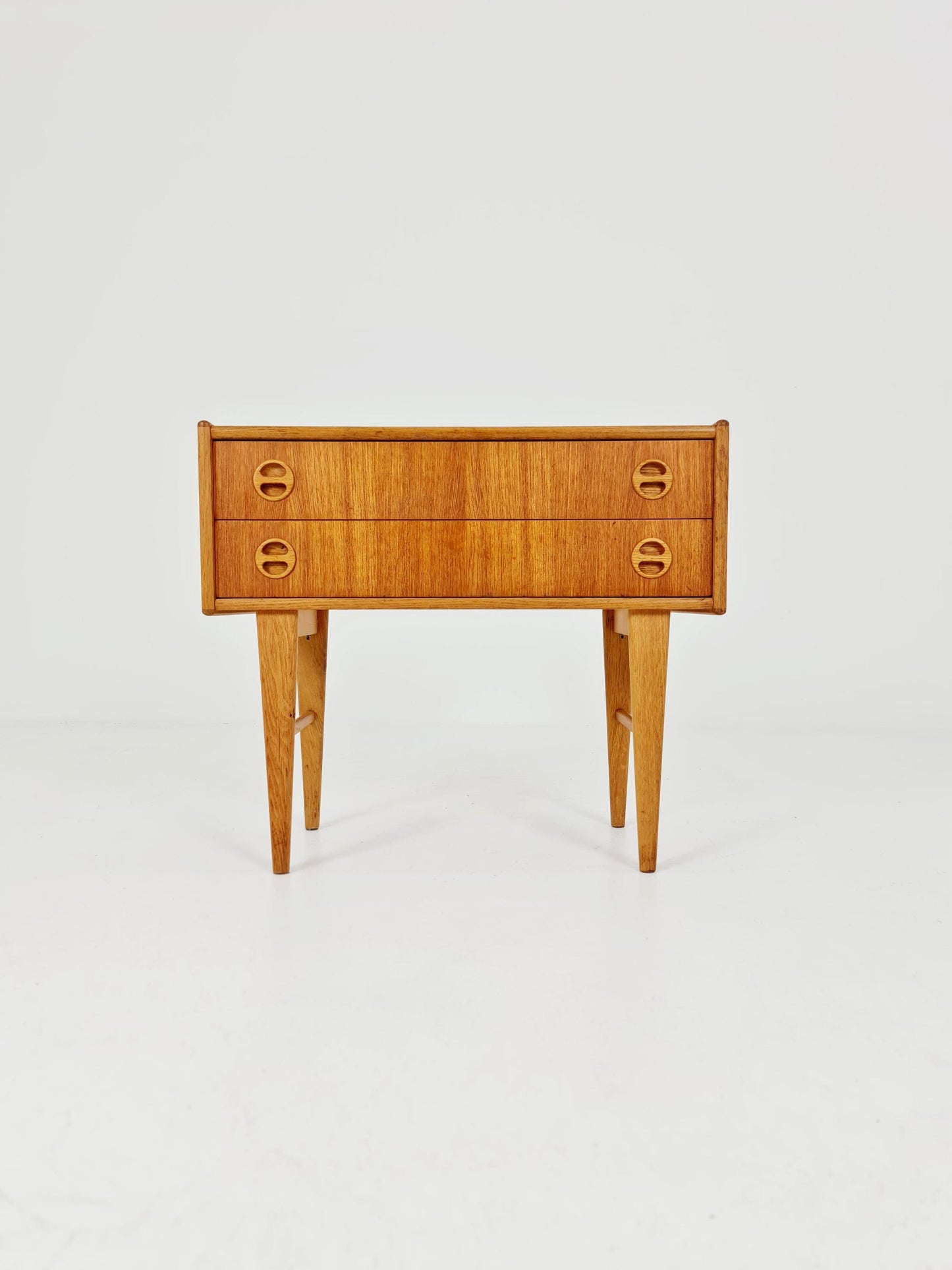 Midcentury Carlström & Co Teak Vintage Side table/ Bedside table/ Night stand straight from the sixties