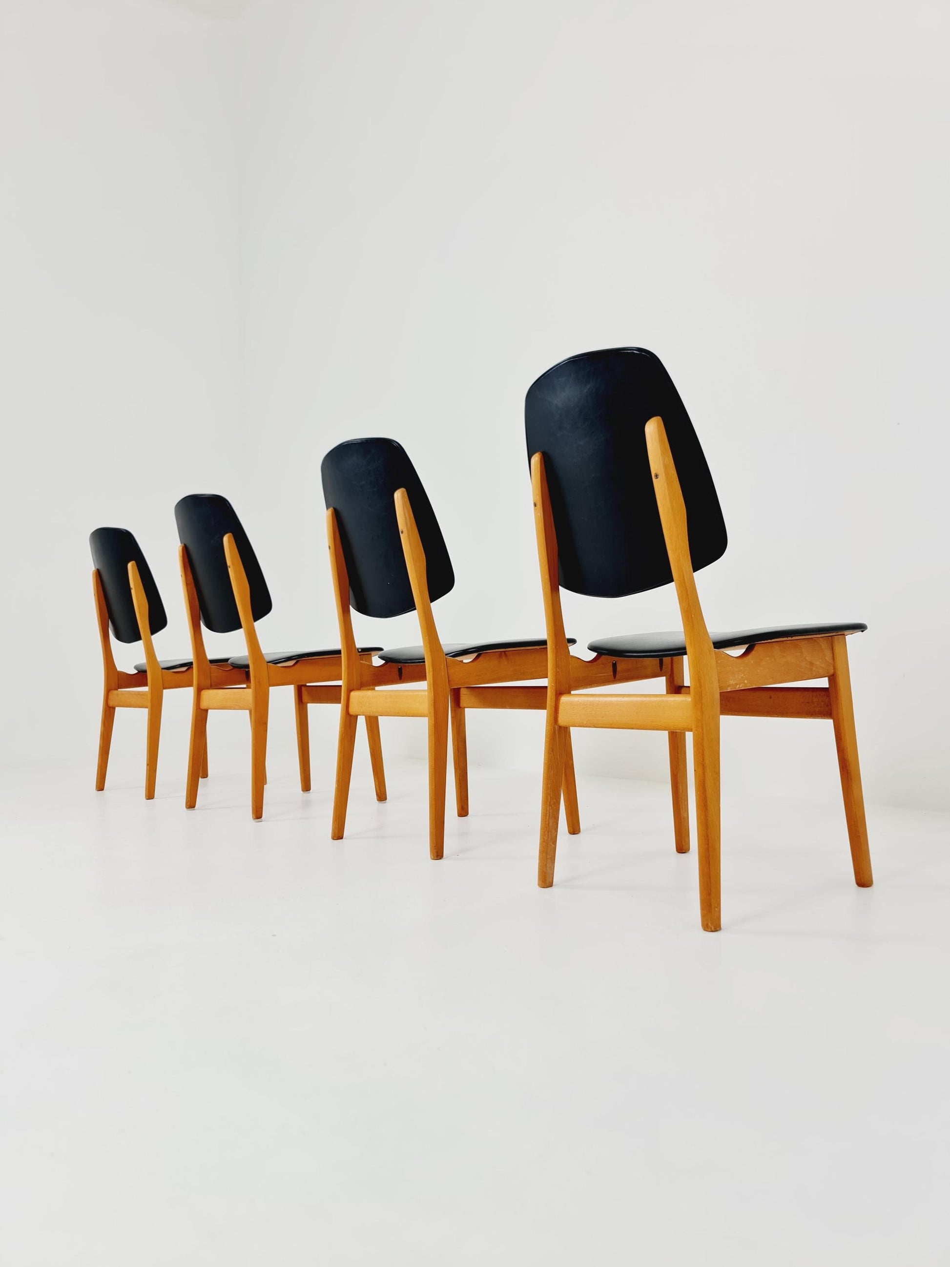 Vintage beech Norwegian Dining Chairs by Bröderna Sörheim Norway, 1960s, Set of 4