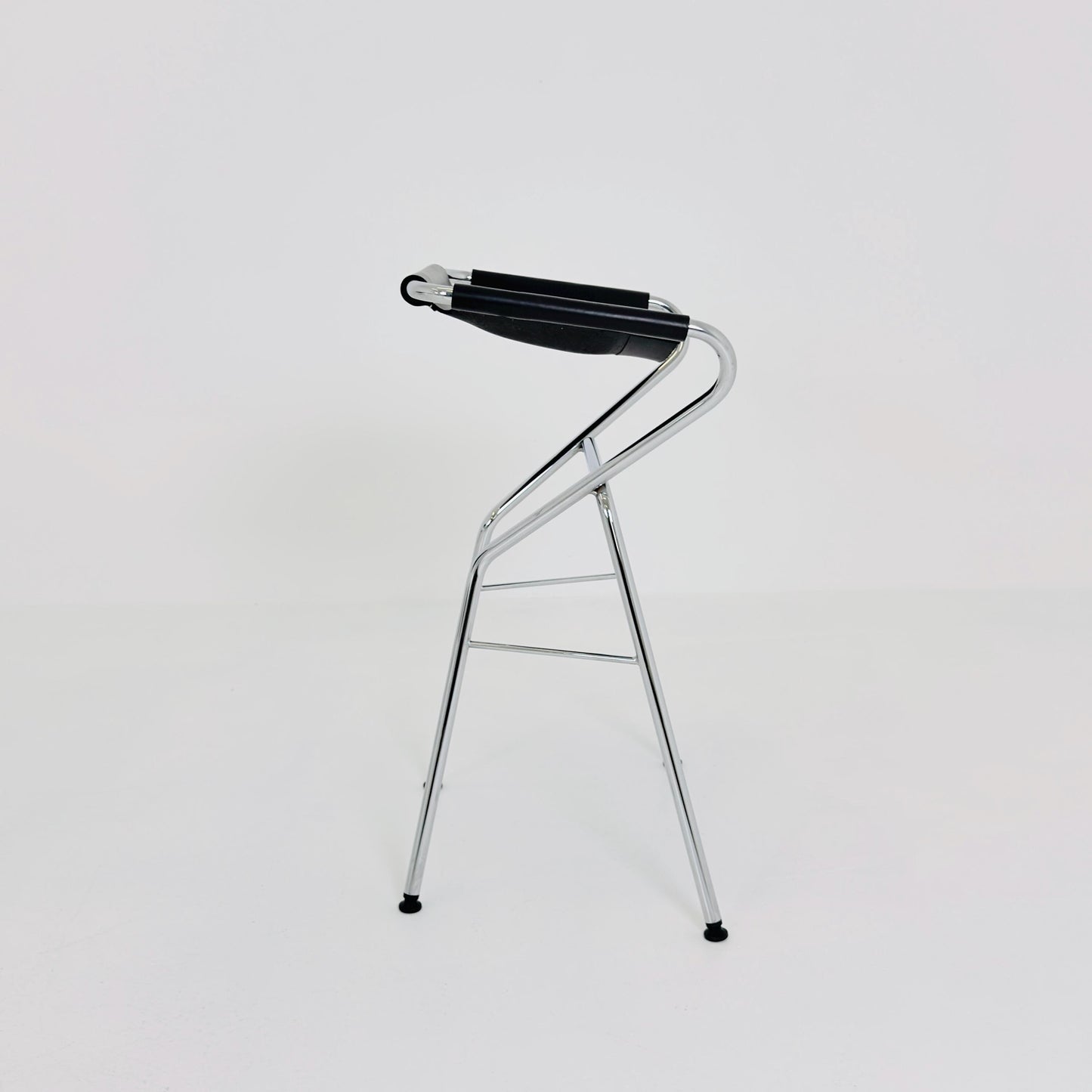 Set of 4 Lammhults Rider Bar Stools by Anna von Schewen and Björn Dahlström Swedish Design Black 2000s